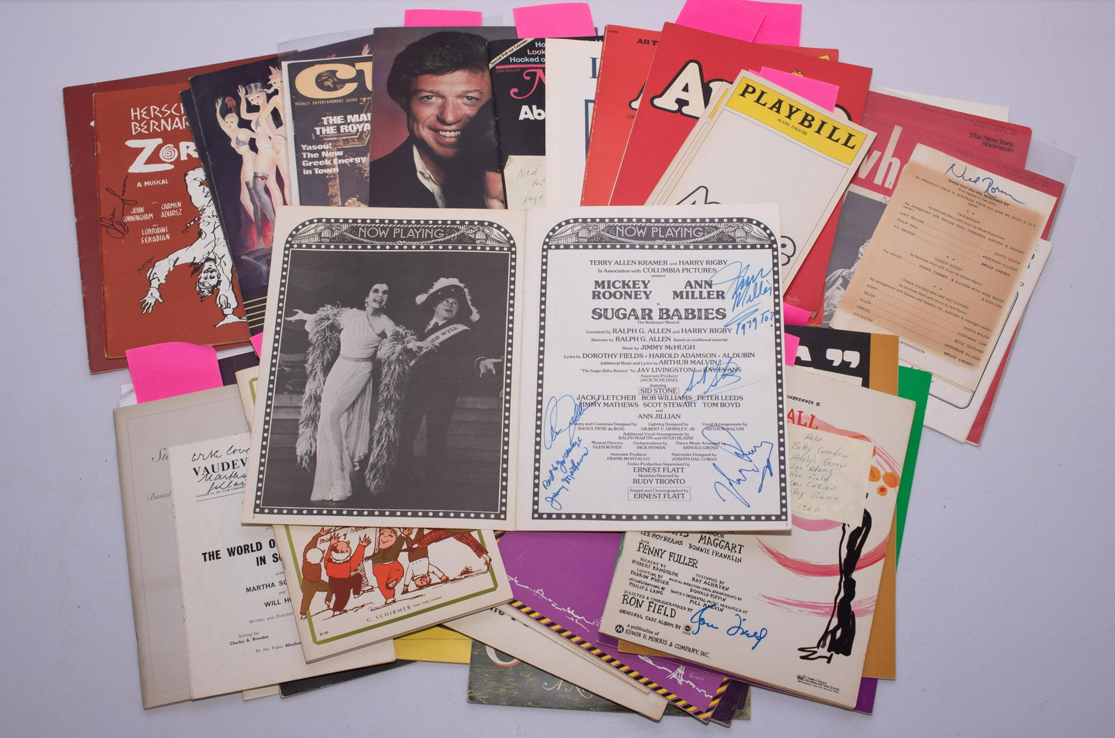 (30+) Signed Theater & Entertainer Pieces: (30+) Signed theater & entertainer pieces, including but not limited to Mickey Rooney & Ann Miller - Sugar Babies & The Burlesque Musical, Jerry Orbach & Gwen Verdon - Chicago, Mia Farrow & Anthony Pe
