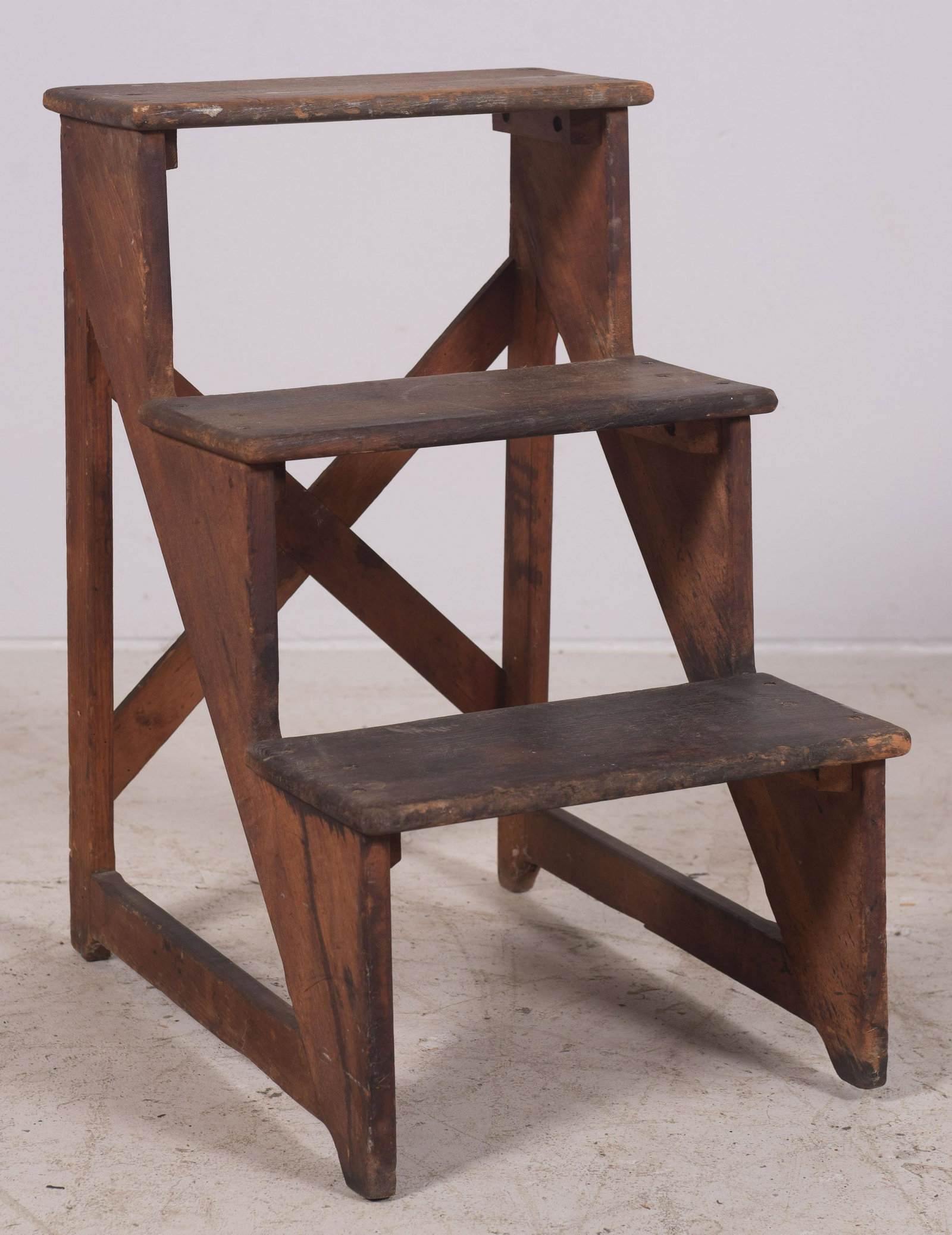 3 Step Poplar Shelf: 3 Step Poplar Shelf, 24" h, 18 1/2" d, 14 3/8" w, 19th c