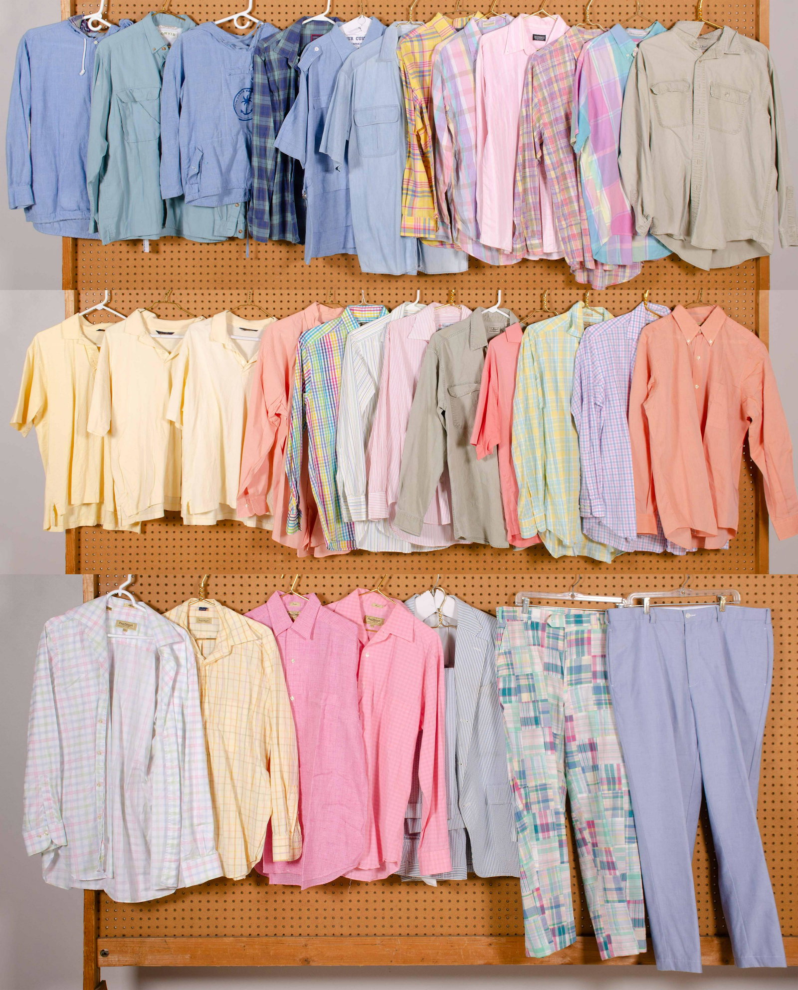 Mens Summer Garment Grouping: Mens summer garment grouping to include (7) Paul Stuart button down shirts, L, (4) Brooks Brothers collared shirts, L, Brooks Brothers Sport Shirt button down, L, Gitman Bros. multi color plaid button