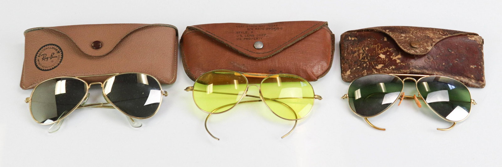 (3) Pair Vintage Ray Ban and Style Sunglasses: (3) Pair vintage Ray Ban and style sunglasses to include mirrored gold framed Bausch and Lomb Ray Ban sunglasses, cable temples, aviator style, Ray Ban style vintage mirrored lense gold framed aviator