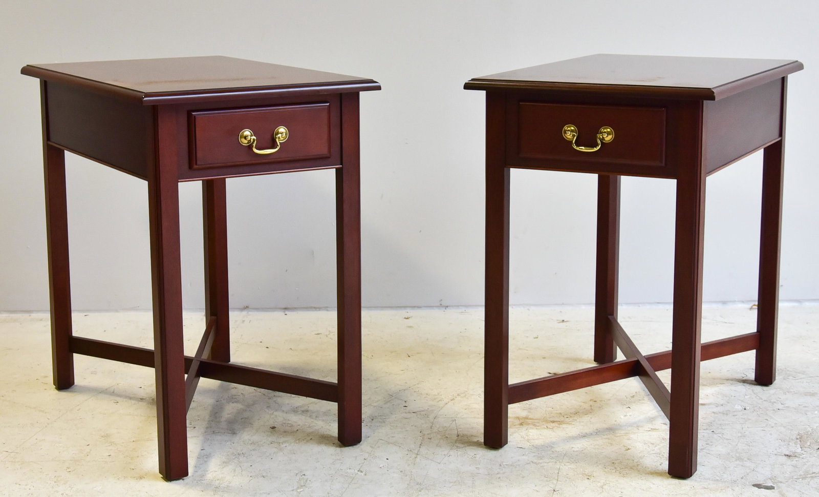 Pair Mahogany Chippendale style one drawers stands: Pair Mahogany Chippendale style one drawers stands, 25-1/2"h x 16"w