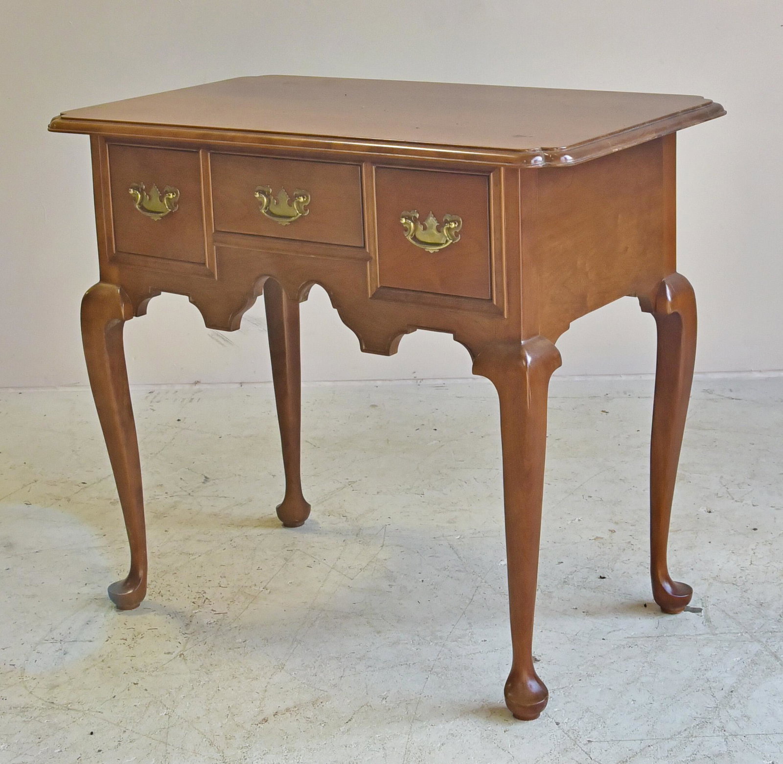 Stickley cherry QA style dressing table: Stickley cherry QA style dressing table, three drawers, 31"h x 35"w