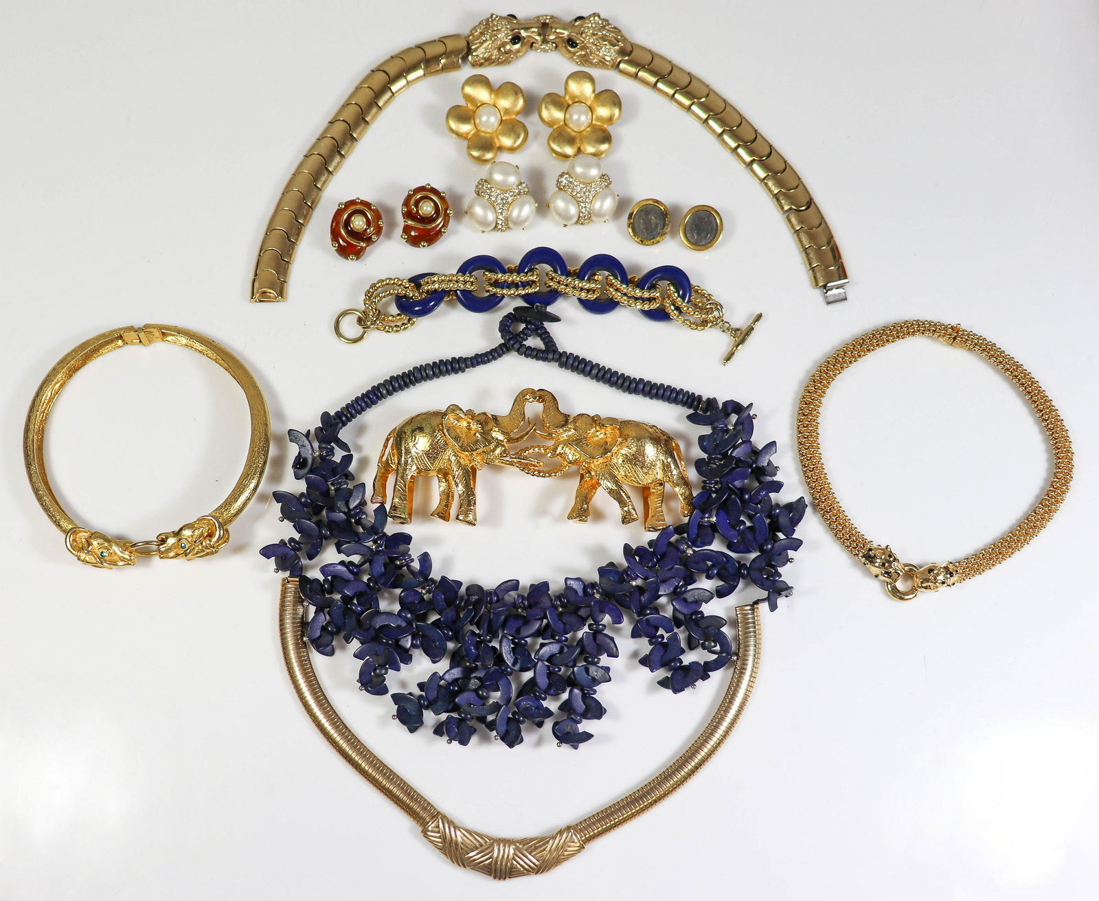 CINER, KJL, Alexis Kirk, Jewelry: CINER, KJL, Alexis Kirk, Jewelry Lot (12) pc lot of Runway Fashion Jewelry C/O; (1) signed Alexis Kirk Goat Collar Necklace, (1) Gallery Originals flexible collar necklace, (1) CINNER Panther Collar N