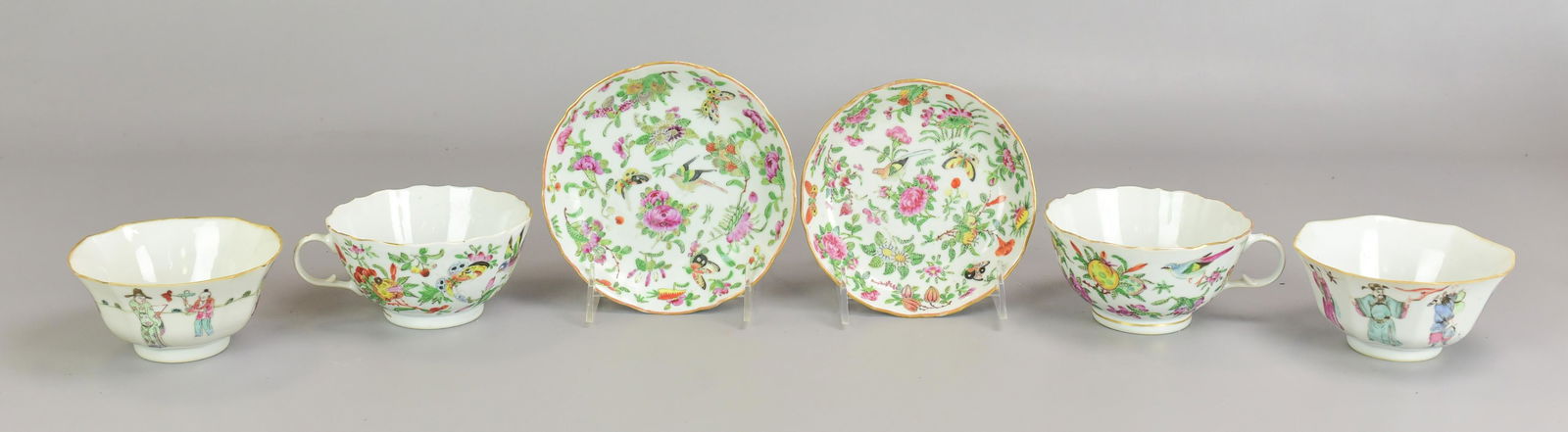 (6) Pcs Chinese Porcelain: (6) Pcs Chinese porcelain, c/o pair of octagonal bowls, hand painted figures in each panel, seal mark to base, 4-3/4" dia x 2-1/4" h, (2) Famille Rose teacups, 4-3/4" dia x 2-1/2" h, (2) saucers, 5-5/