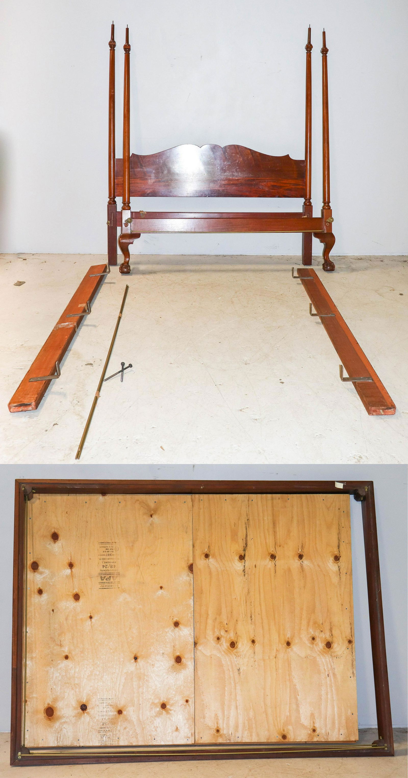 Mahogany Sheraton style 4-poster queen size canopy bed: Kittinger Mahogany Chippendale Style 4-poster queen size canopy bed, only two bolts for frame, 77"h x 68"w