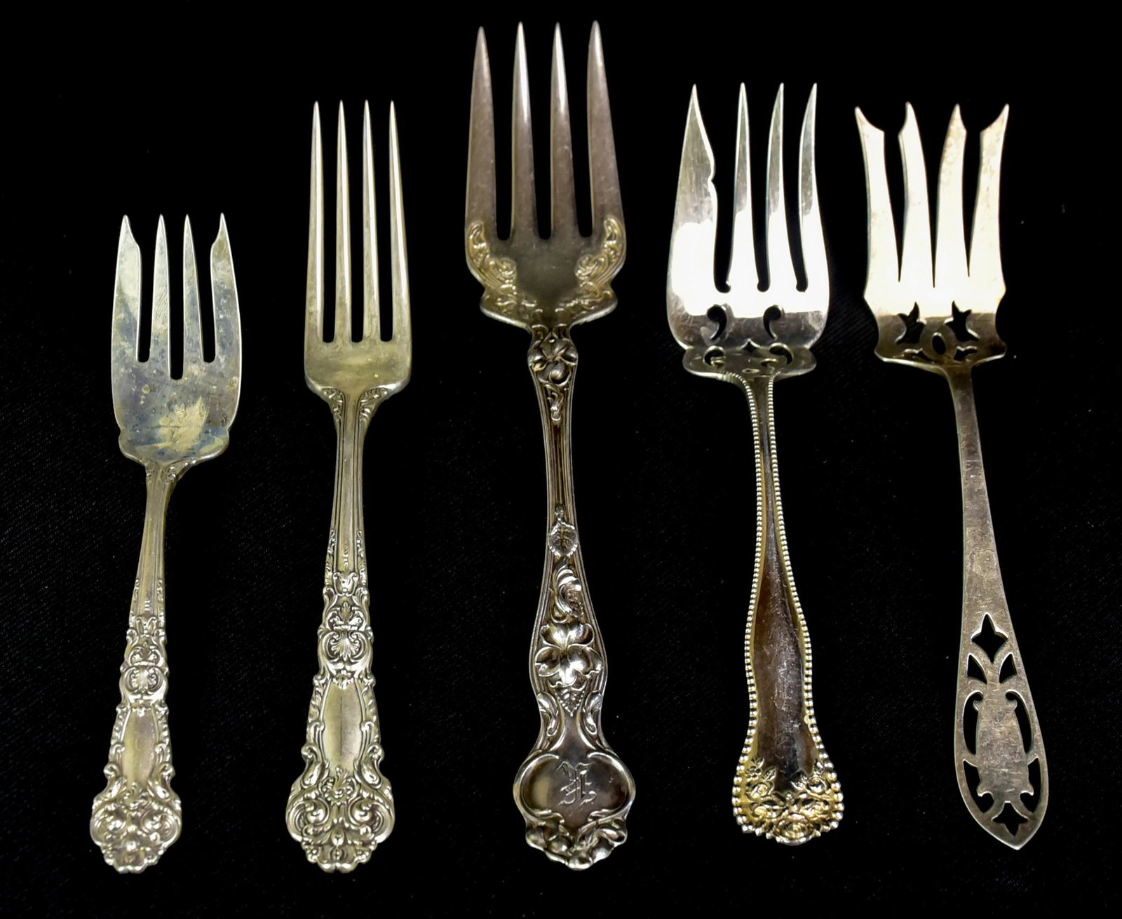 (5) Sterling Silver Place/Serving Forks: (5) Sterling Silver Place/Serving Forks, Wallace, Gorham, R&B, Whiting, 6" to 8 1/2", 7.25 TO