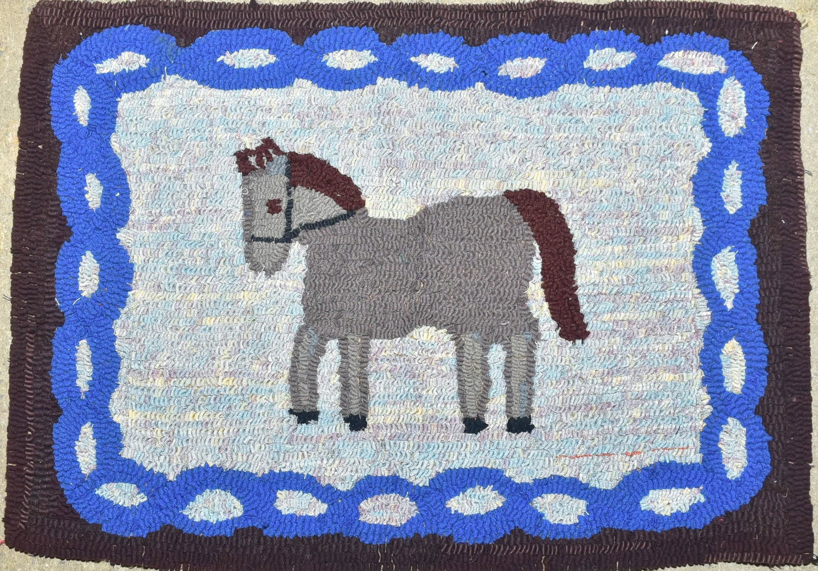 Mabel Martin Horse Hooked Rug: Mabel Martin horse hooked rug, unsigned, 27" x 19-1/2"
