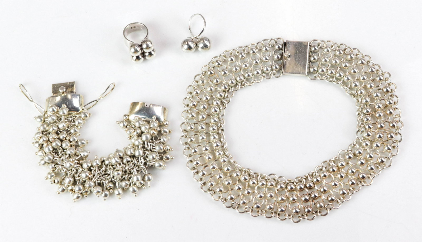 (4) Pc Sterling Silver Jewelry Set: (4) Pc Sterling Silver Jewelry set,lot C/O;l (1) sterling silver 1.25" collar necklace, signed TM-224 Mexico 925; 17" (1) 7.5-8" bracelet; signed sterling 925; (1) sz. 6 sterling silver ring; ball bea
