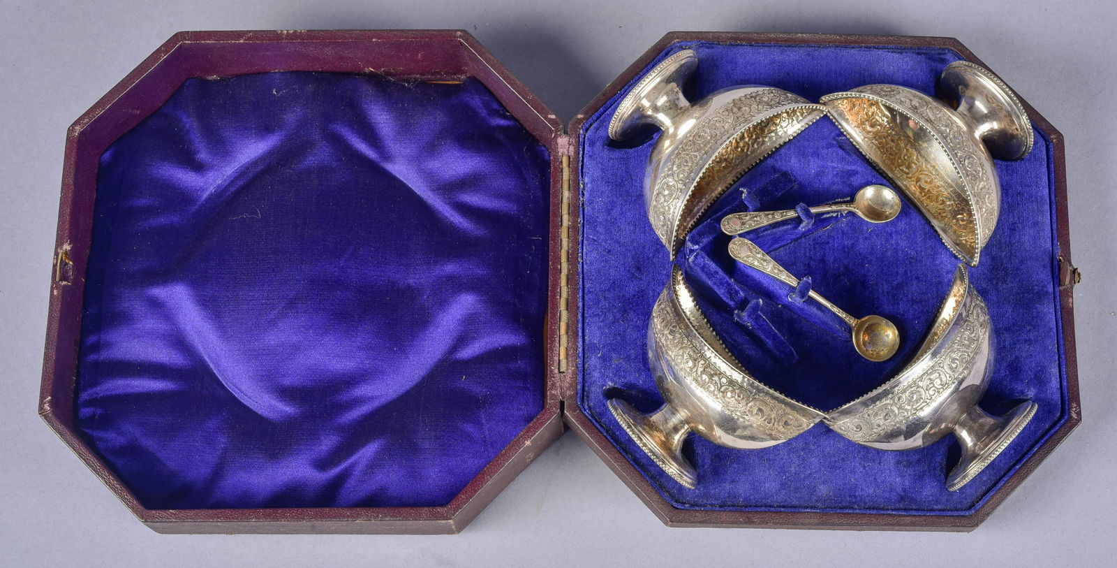 Silver Plate Boxed Set of Salts & Spoons (1 of 2)