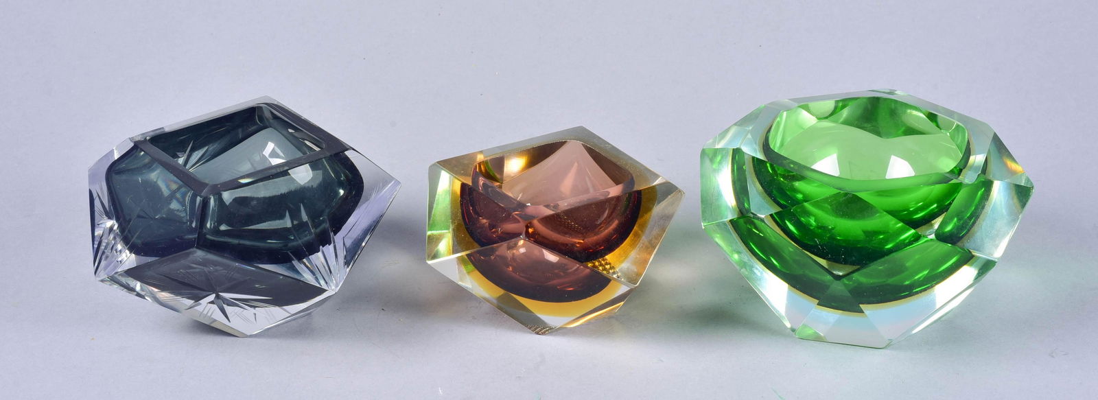 (3) Murano Glass Ashtrays and Bowls (1 of 2)