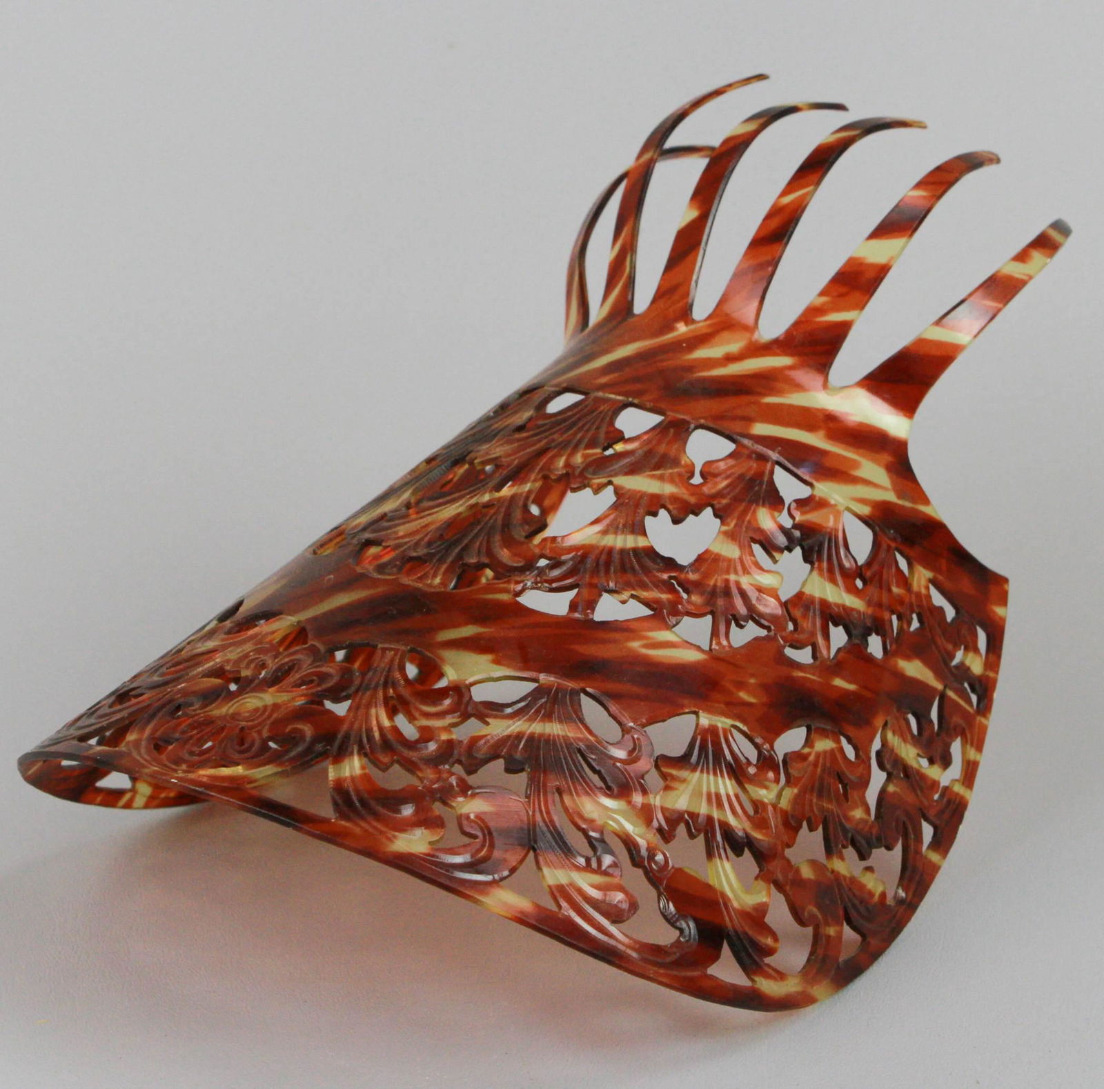 Celluloid Spanish Mantilla Comb (1 of 3)