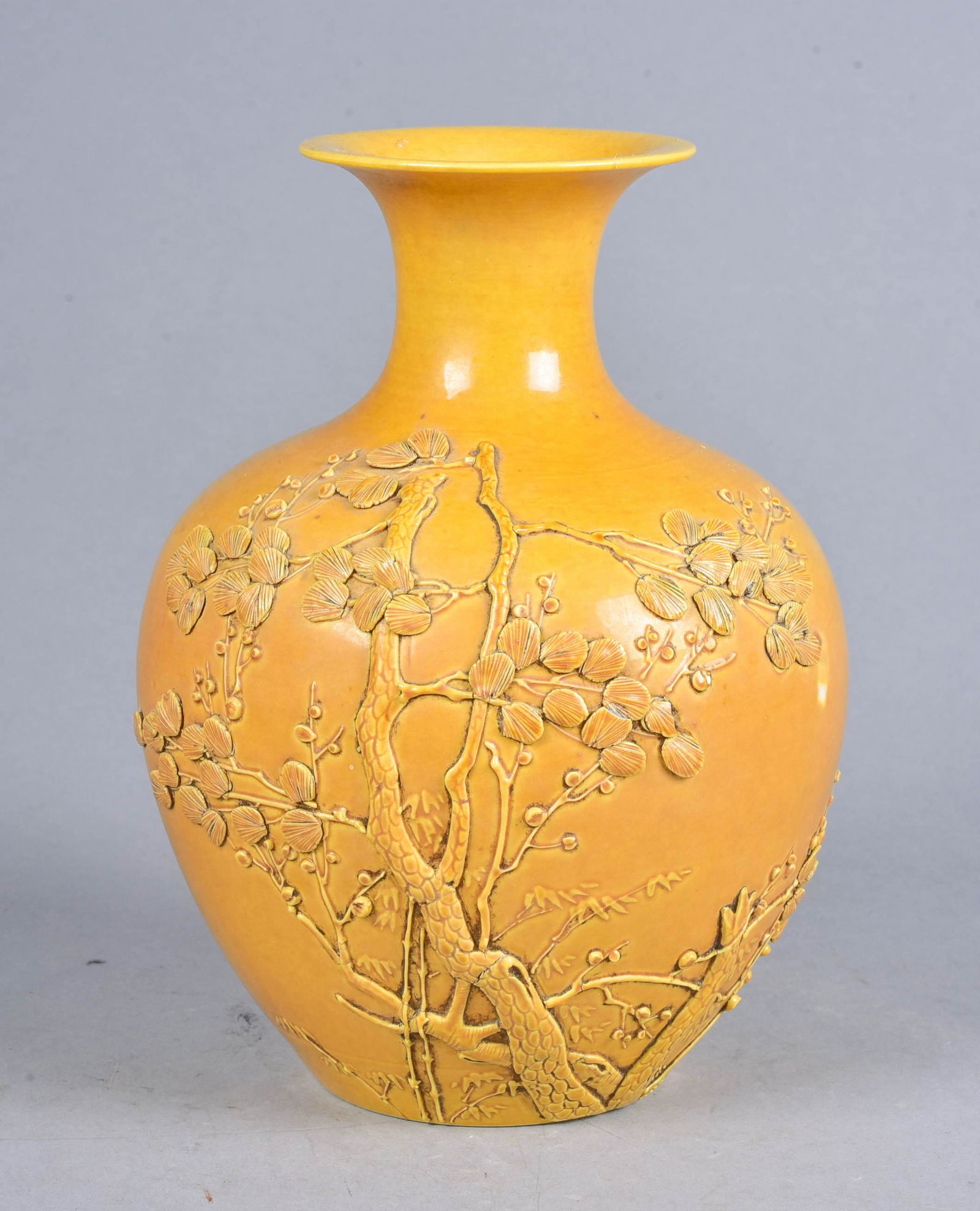 Chinese Porcelain Yellow Glazed Vase (1 of 4)