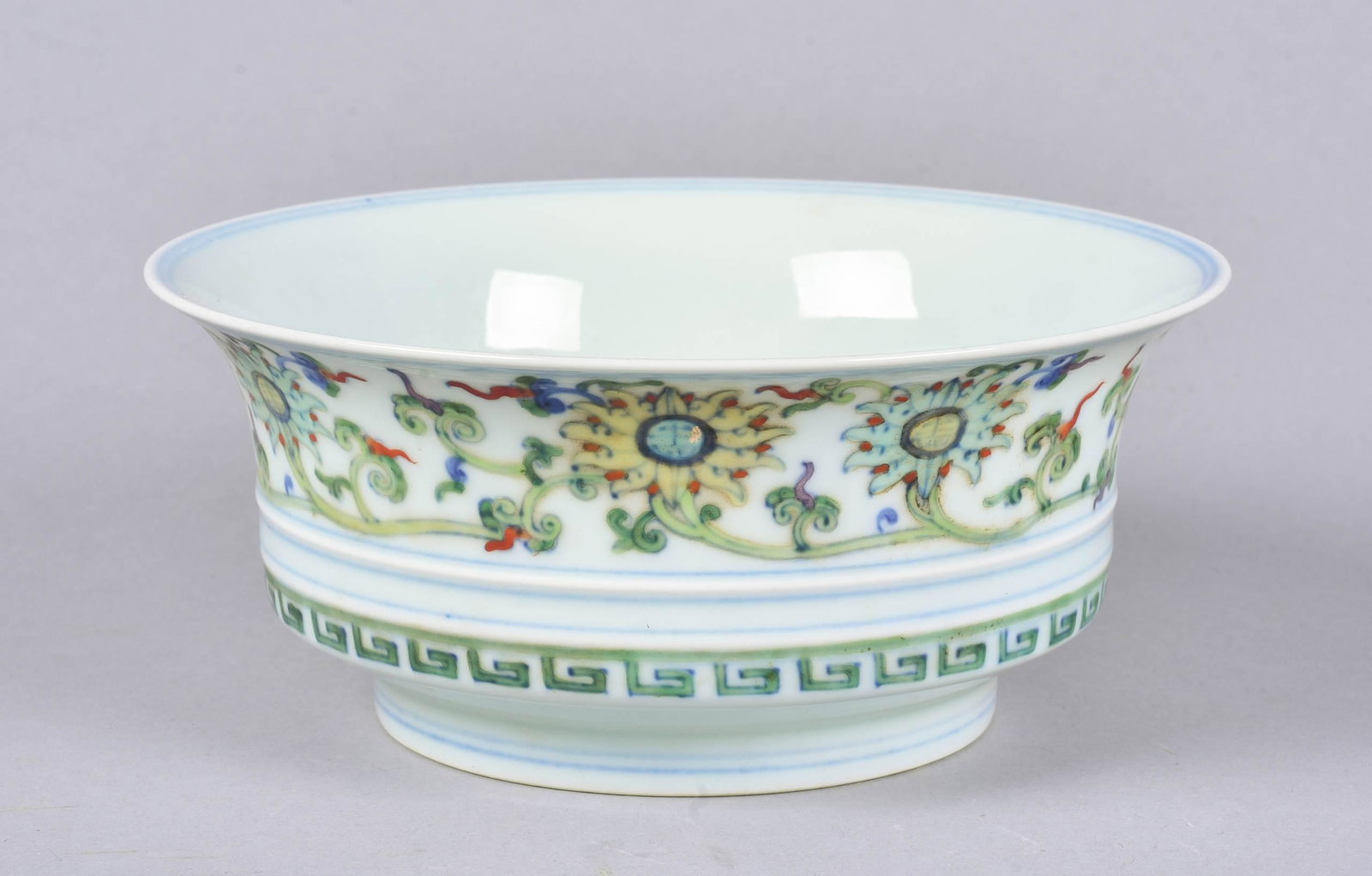 Chinese Porcelain Dragon Bowl: Chinese porcelain bowl, dragon decoration, 6-character mark to base, 6-3/4" dia x 2-7/8" h