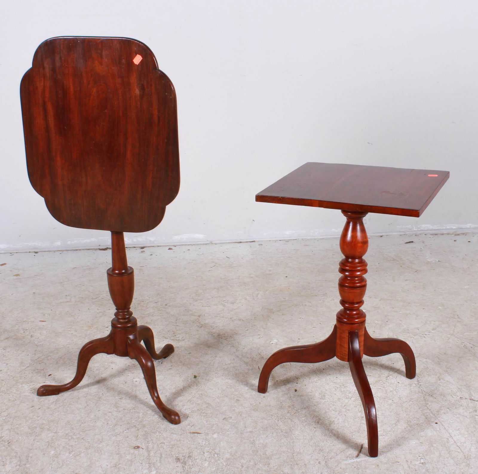 Mahogany Federal birdcage table, American Federal (1 of 4)