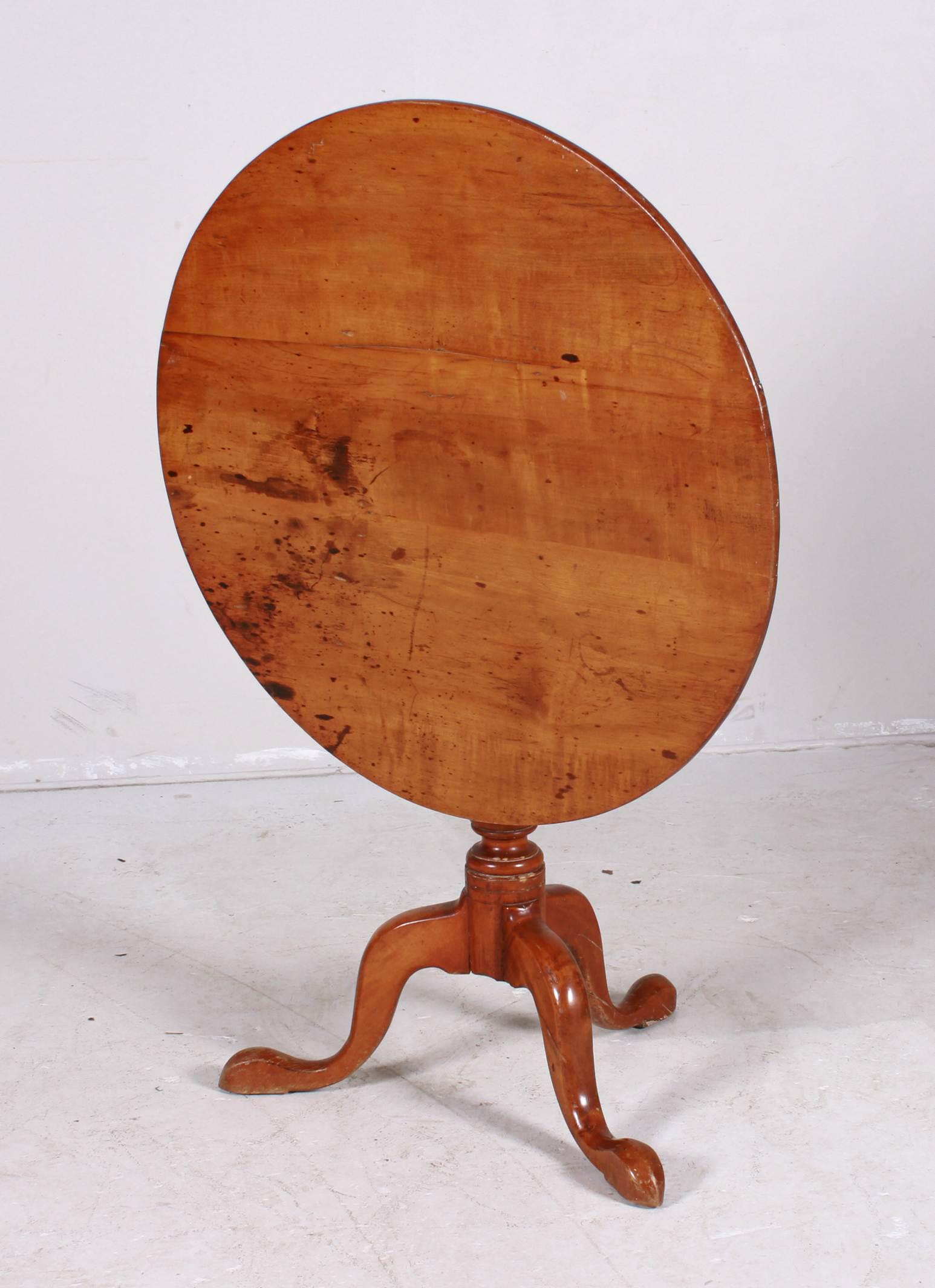 Cherry QA Tilt Top Tea Table (1 of 2)