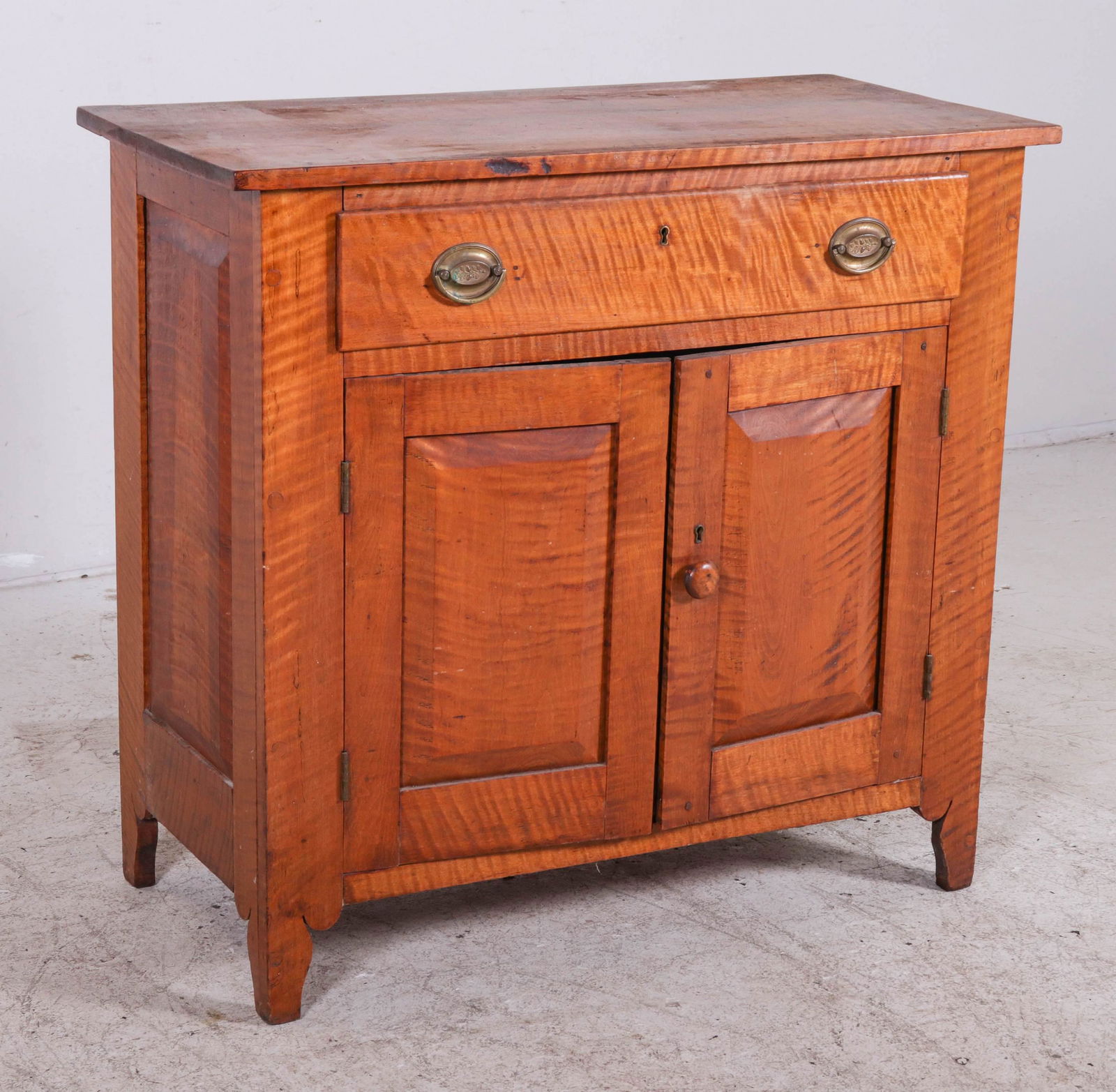 Tiger maple washstand (1 of 10)