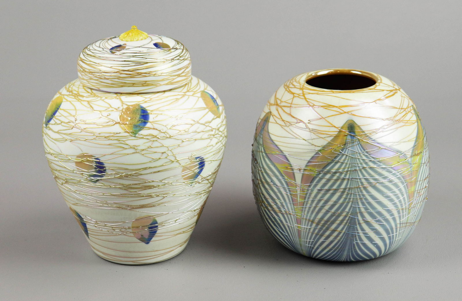 Durand Art Glass Threaded Ginger Jar and Vase (1 of 5)