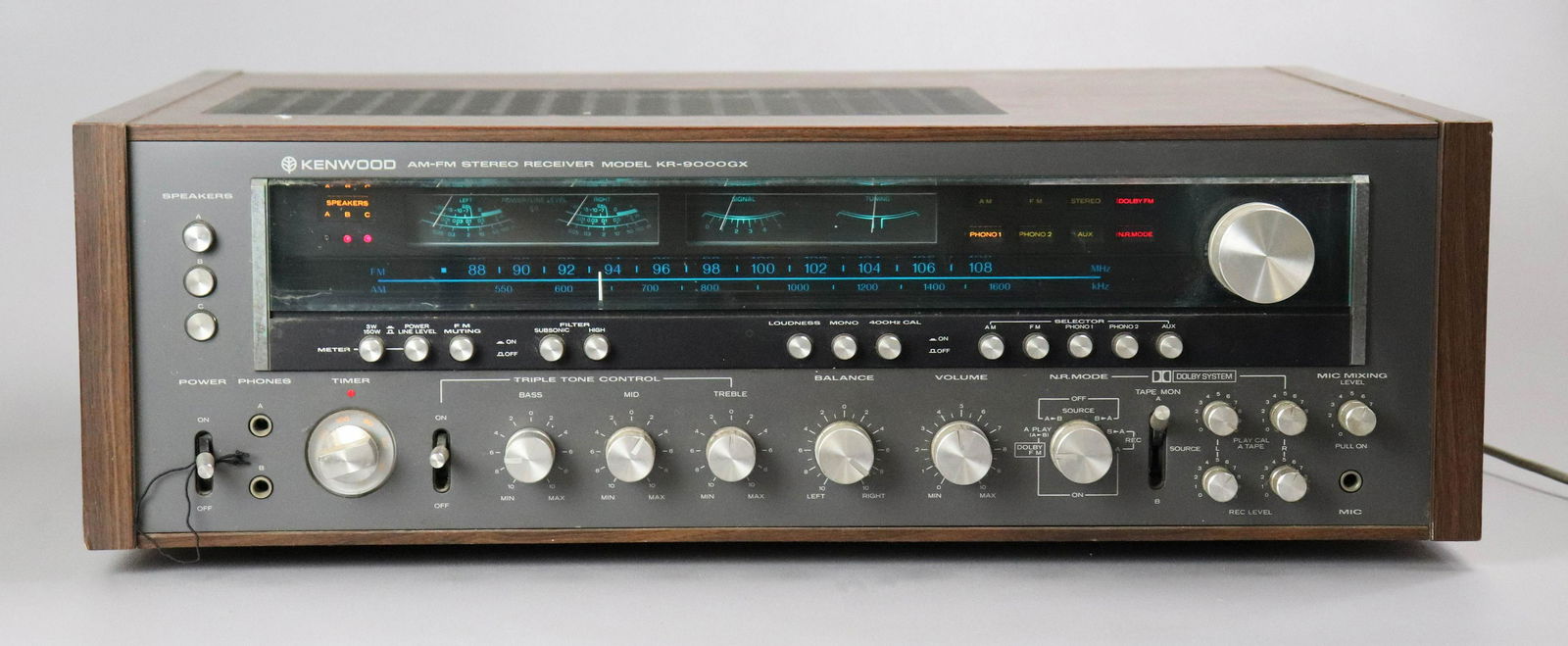 Kenwood AM/FM Stereo Receiver (1 of 5)