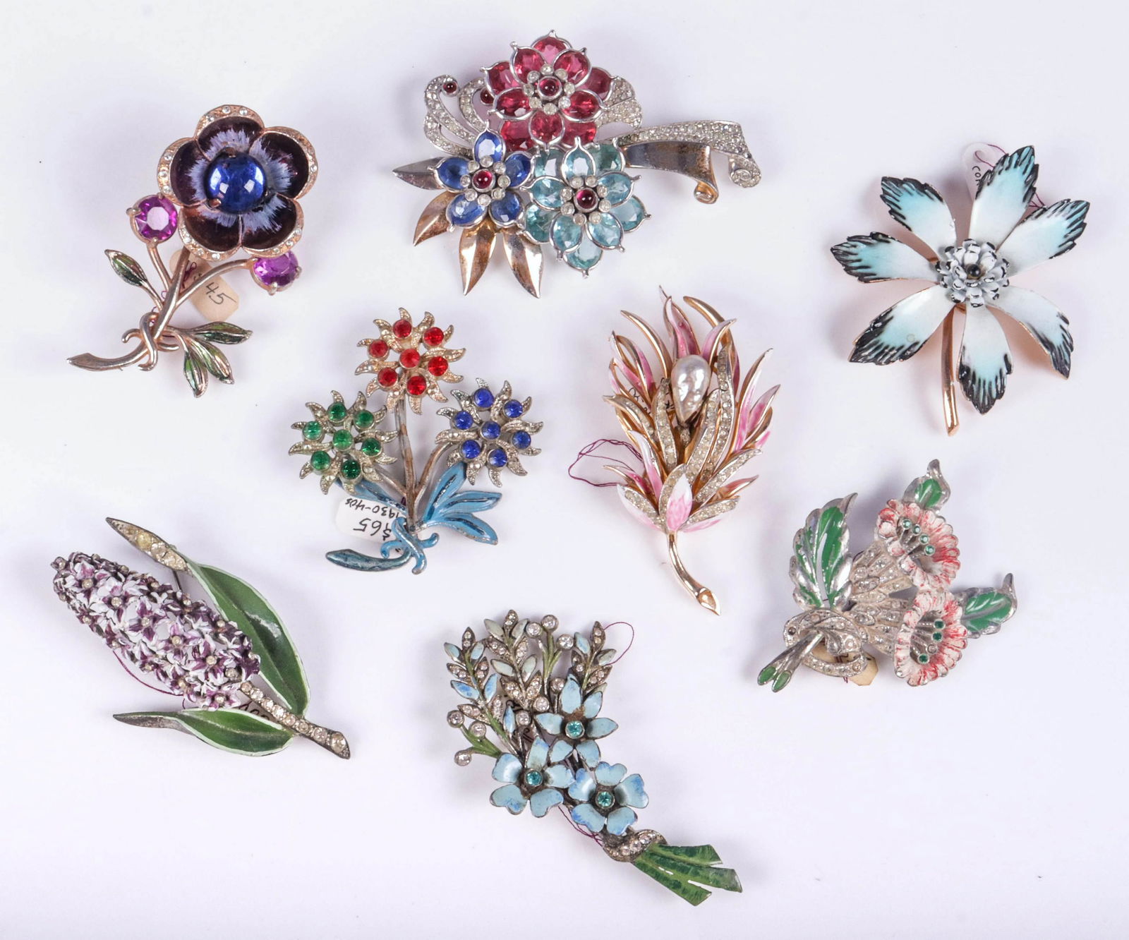 (8) Vintage Brooches (1 of 5)