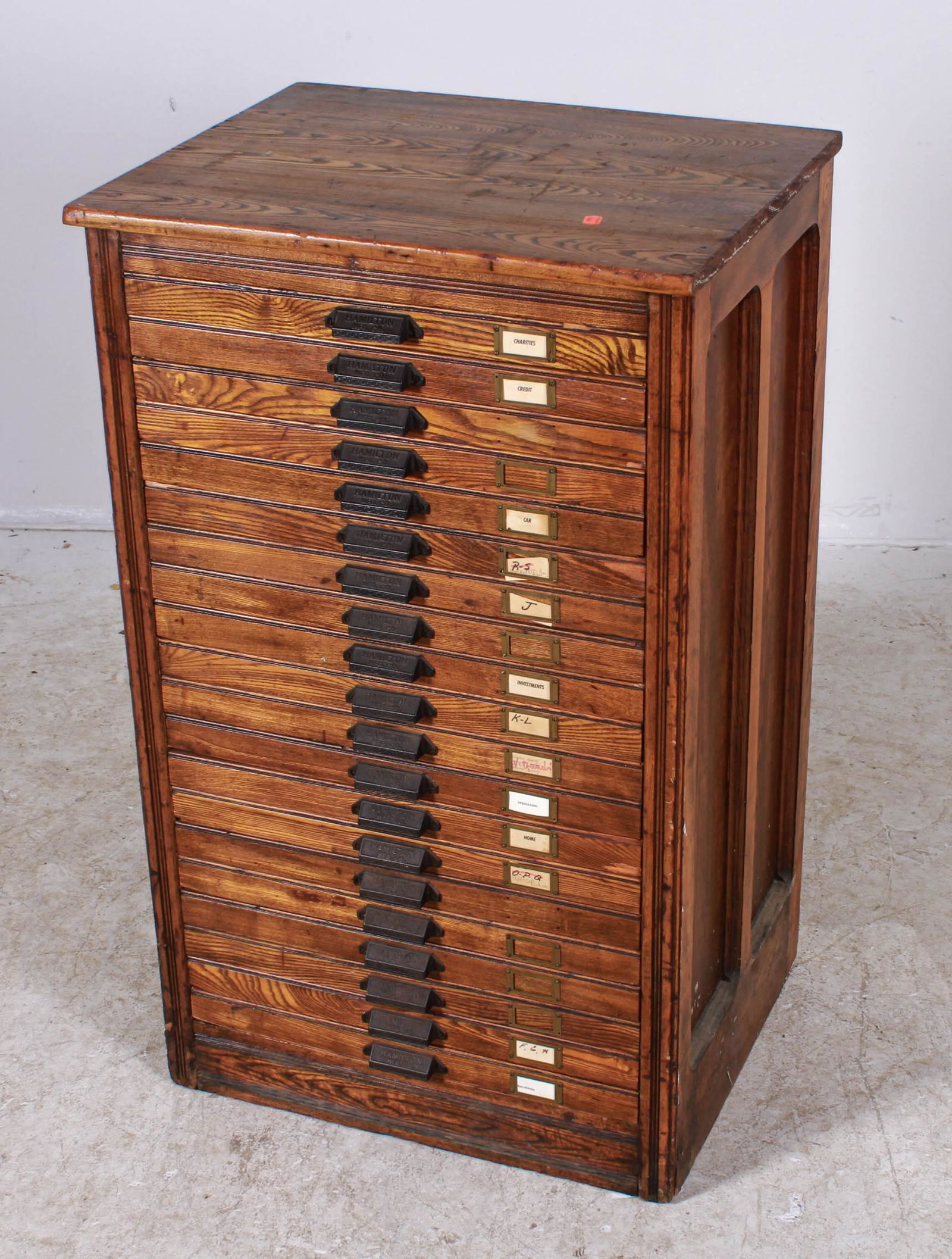 Oak Hamilton Mfg Co card file cabinet (1 of 8)
