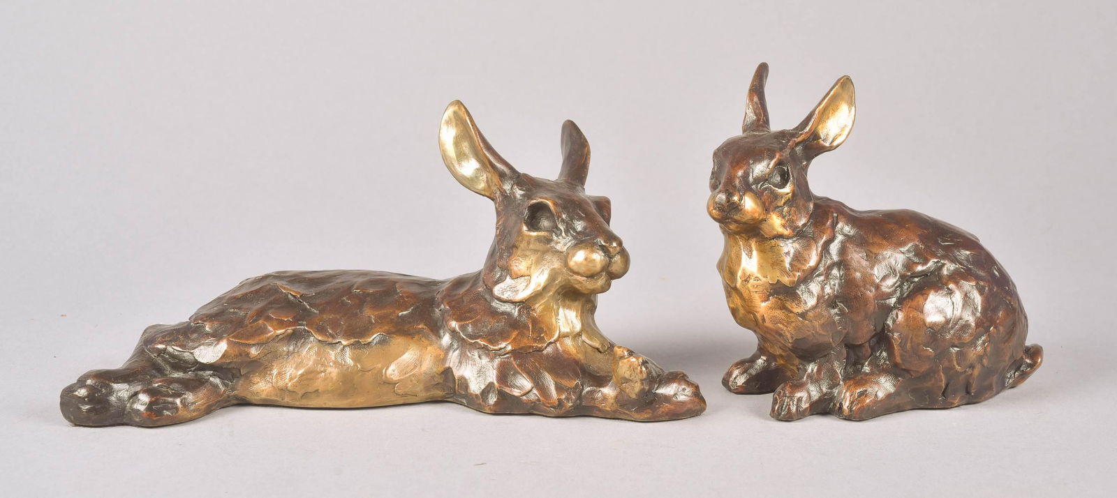 (2) DH Turner Bronze Rabbit Figures (1 of 4)