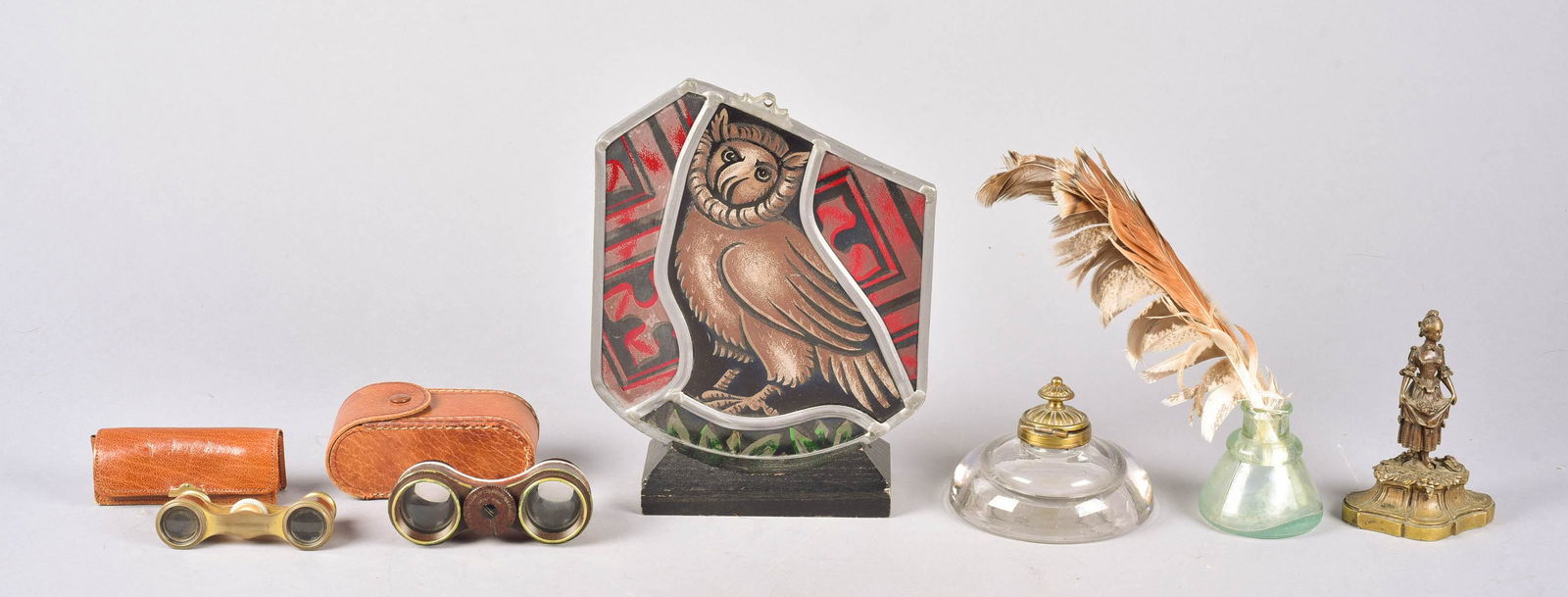 (6) Desk Items and Opera Glasses (1 of 1)