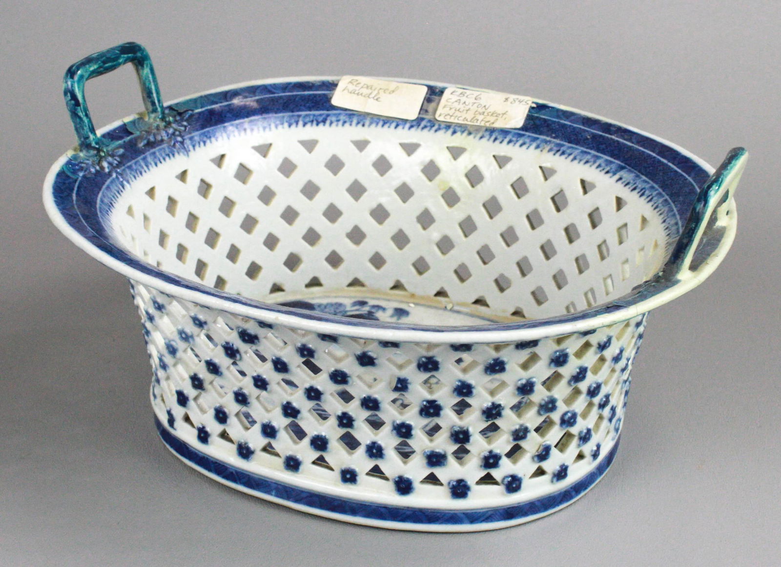 Chinese Canton Porcelain Chestnut Basket (1 of 3)