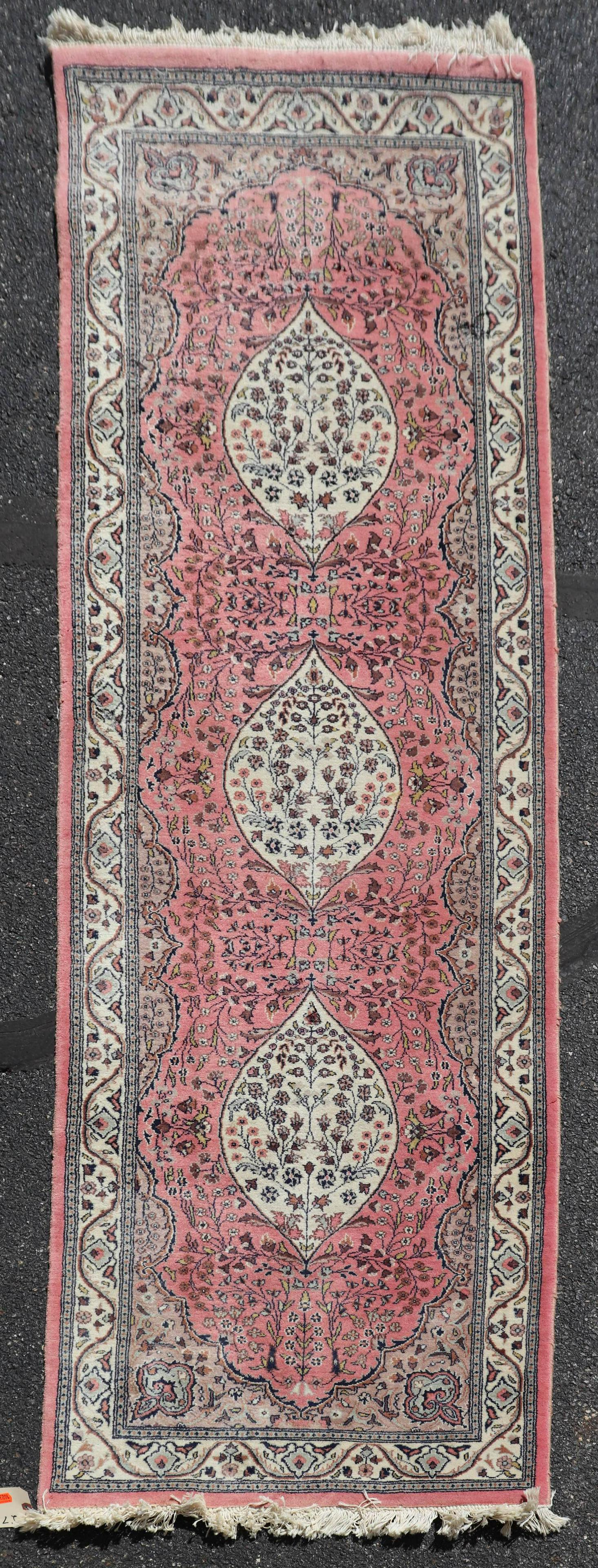 2'7" X 8'6"Pakistani Kirman Runner (1 of 10)