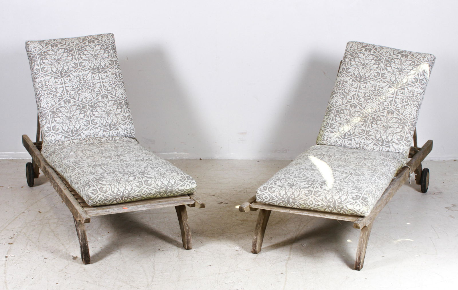 (2) Teak chaise Lounges (1 of 1)