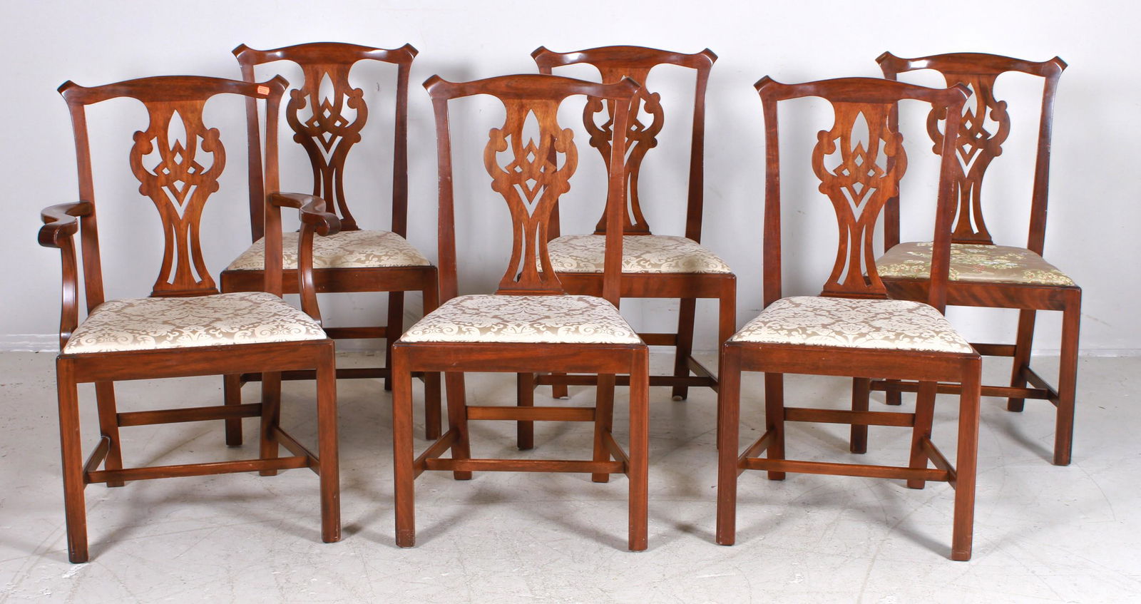 (6) Henkel-Harris Mahogany Dining Chairs (1 of 3)