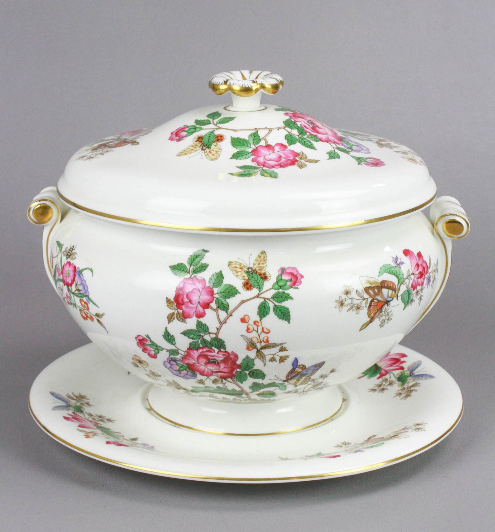 Wedgwood Charnwood Tureen with Under Tray: Wedgwood porcelain tureen with under tray, Charnwood pattern, tureen 10-1/2" dia x 9" h, tray 11-1/2" dia