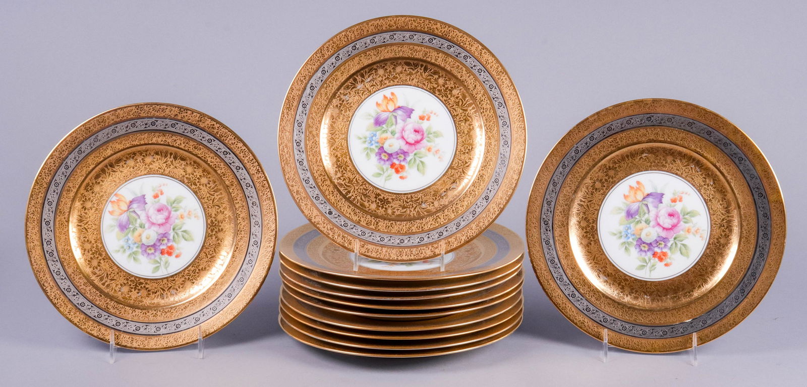 (12) Hutschenreuther Gold & Silver Place Plates (1 of 6)