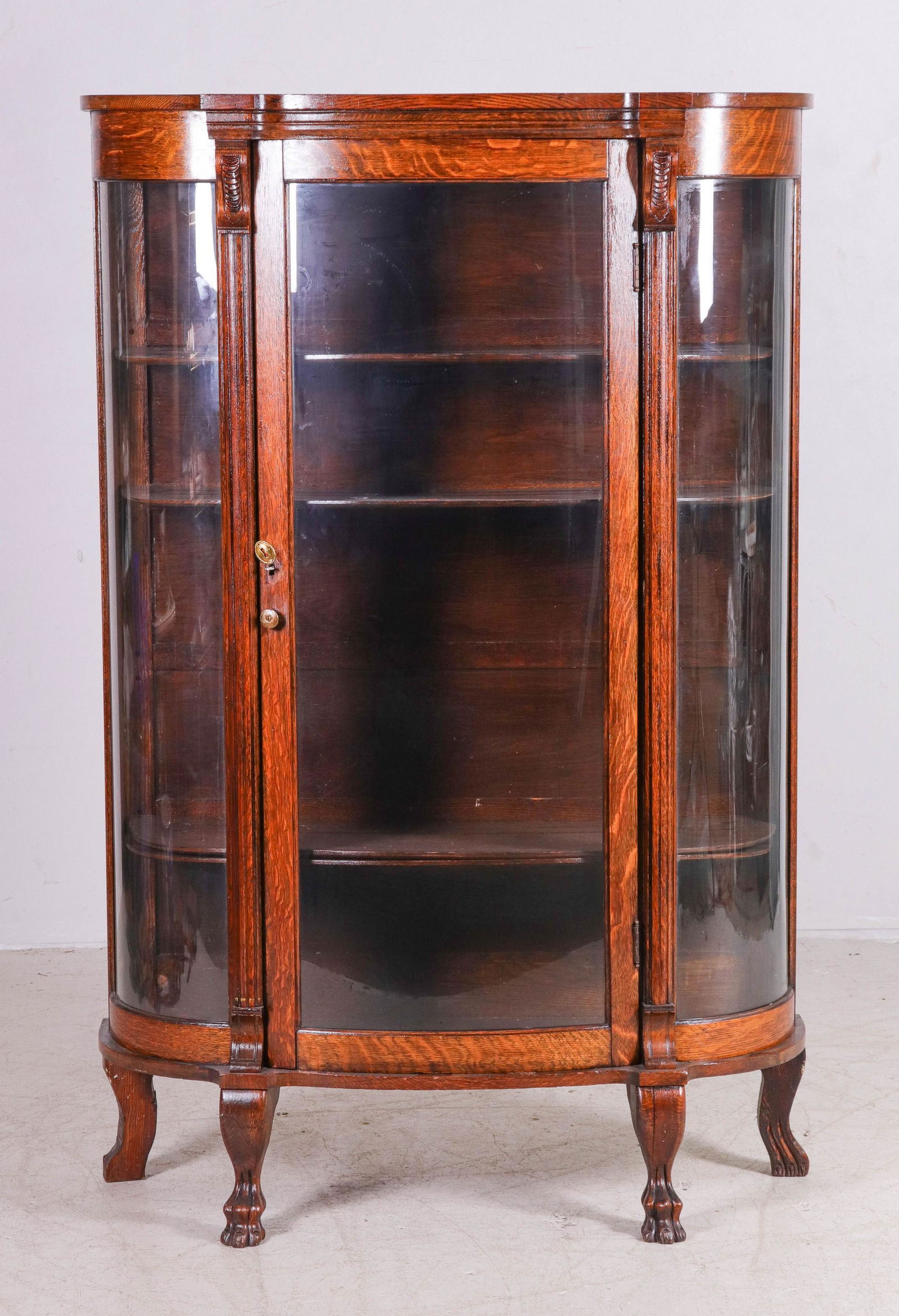 Oak Bowfront China display cabinet (1 of 1)