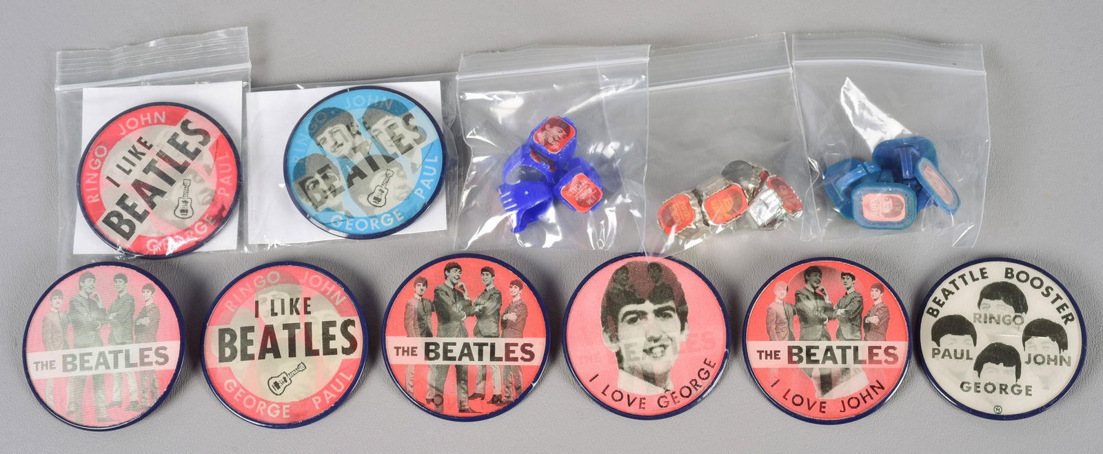 (20) Beatles Vari-Vue Flicker Pins & Rings (1 of 1)