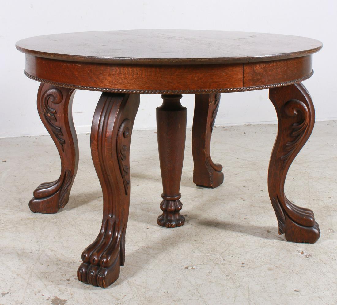 Oak Empire style dining table (1 of 3)