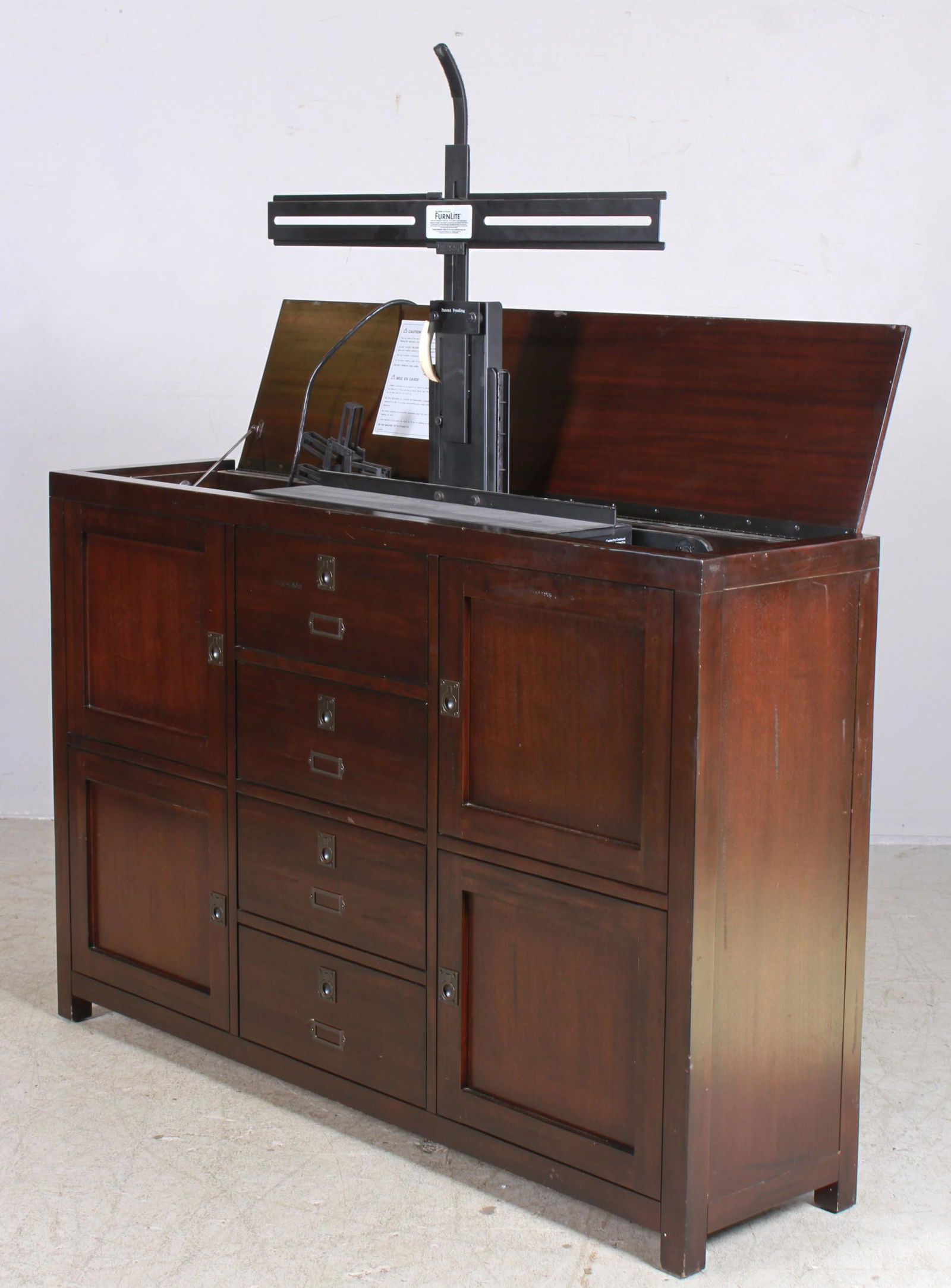 Furnlite Contemporary TV console (1 of 3)