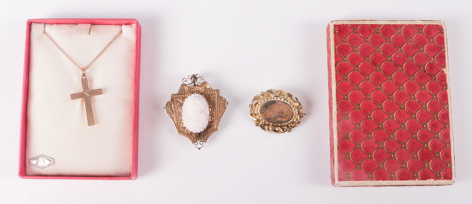 (3) Pc Brooch and Necklace Mix Karat Jewelry Lot (1 of 5)