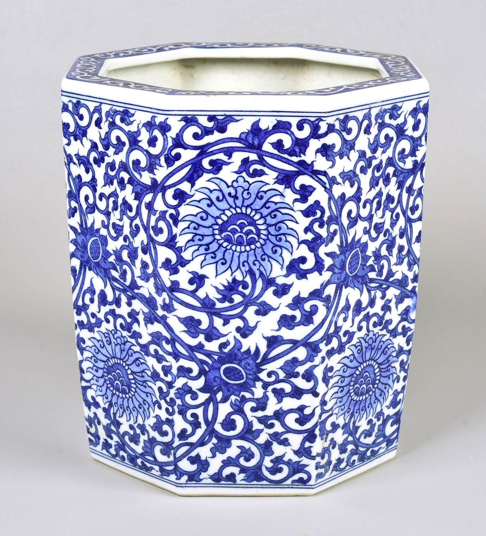 Chinese Blue & White Octagonal Cache Pot (1 of 2)