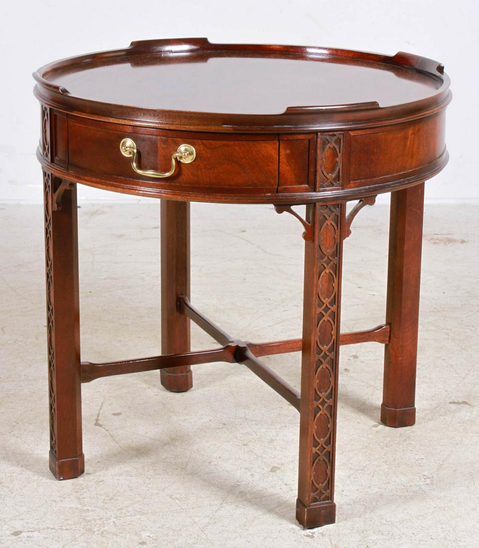 Baker Chinese Chippendale style mahogany side table (1 of 3)
