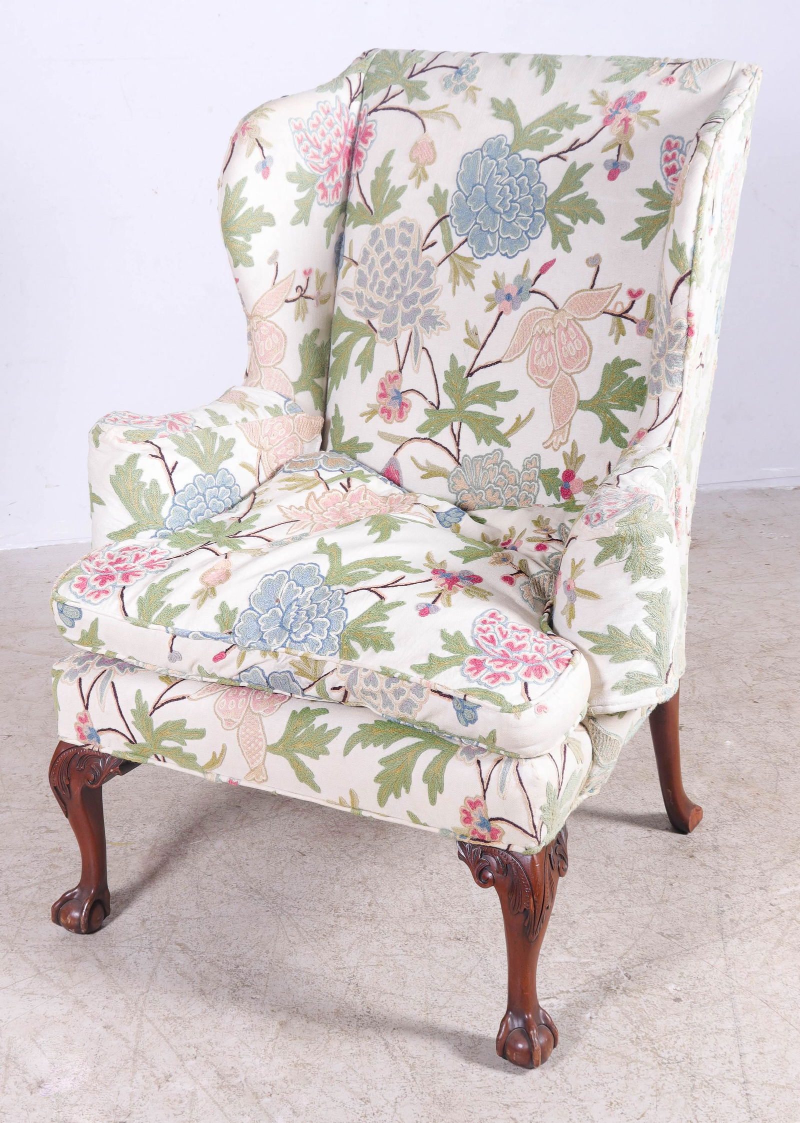 Kittinger Chippendale style wing chair (1 of 4)