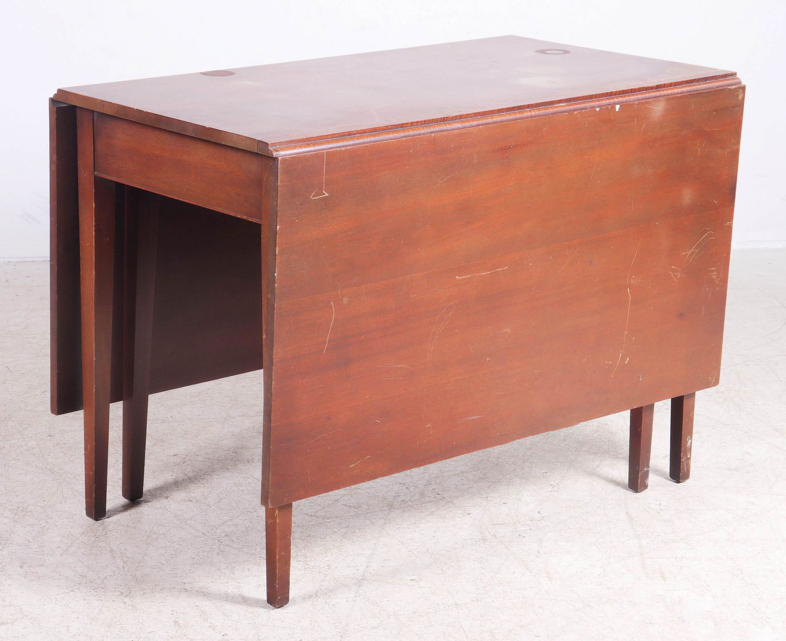 Mahogany Hepplewhite style drop leaf table (1 of 4)