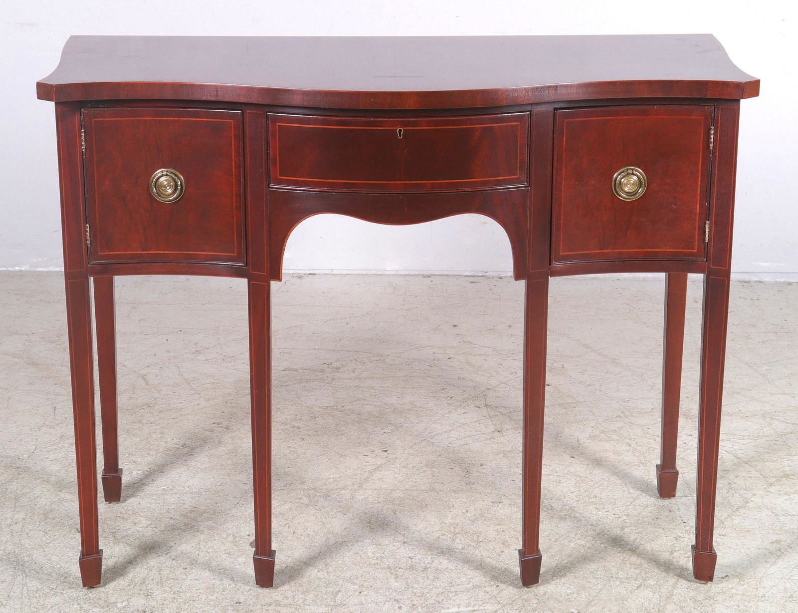 Baker Federal style mahogany serpentine huntboard (1 of 3)