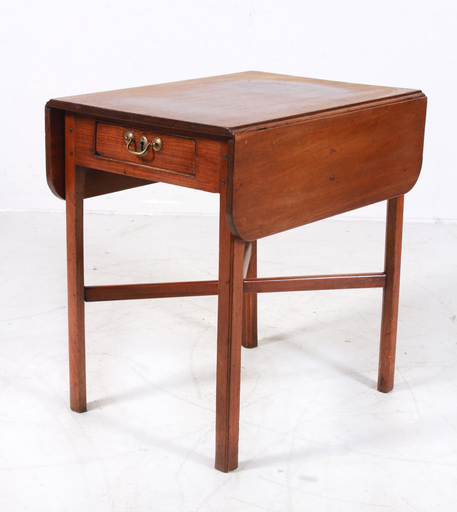 Georgian Mahogany Pembroke Table (1 of 4)