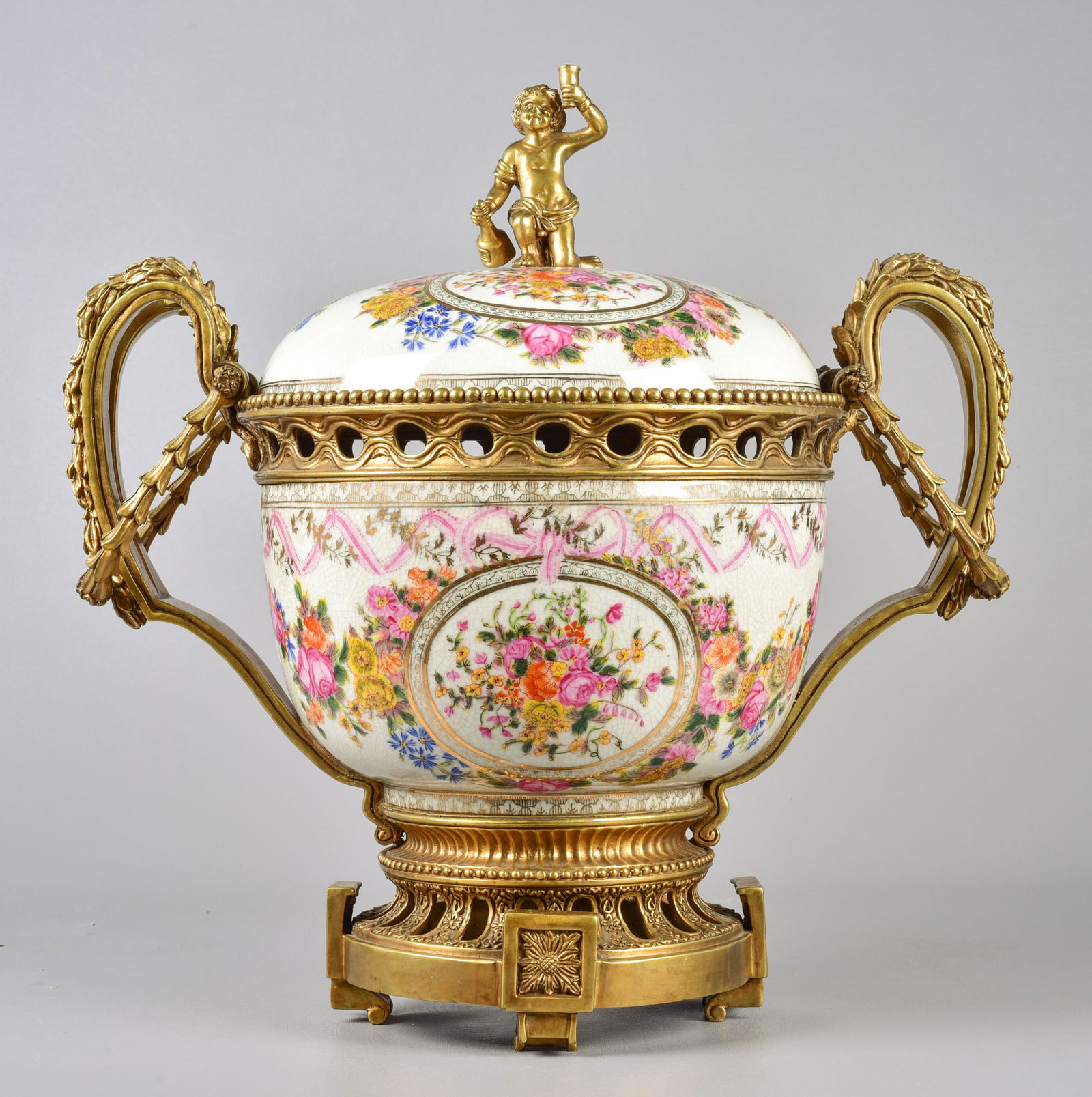 United Wilson Porcelain and Bronze Covered Urn (1 of 3)
