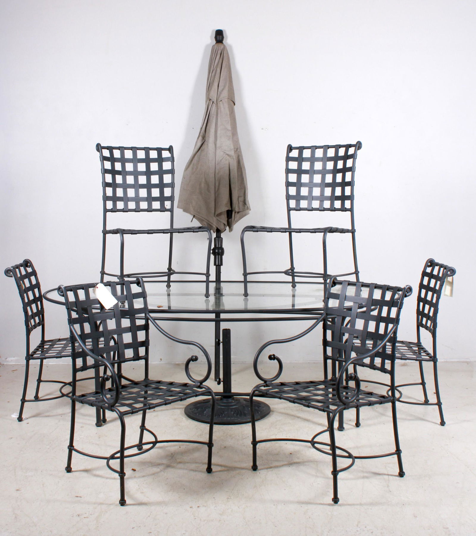 (9) pc Brown Jordan Ebonized metal patio set (1 of 3)