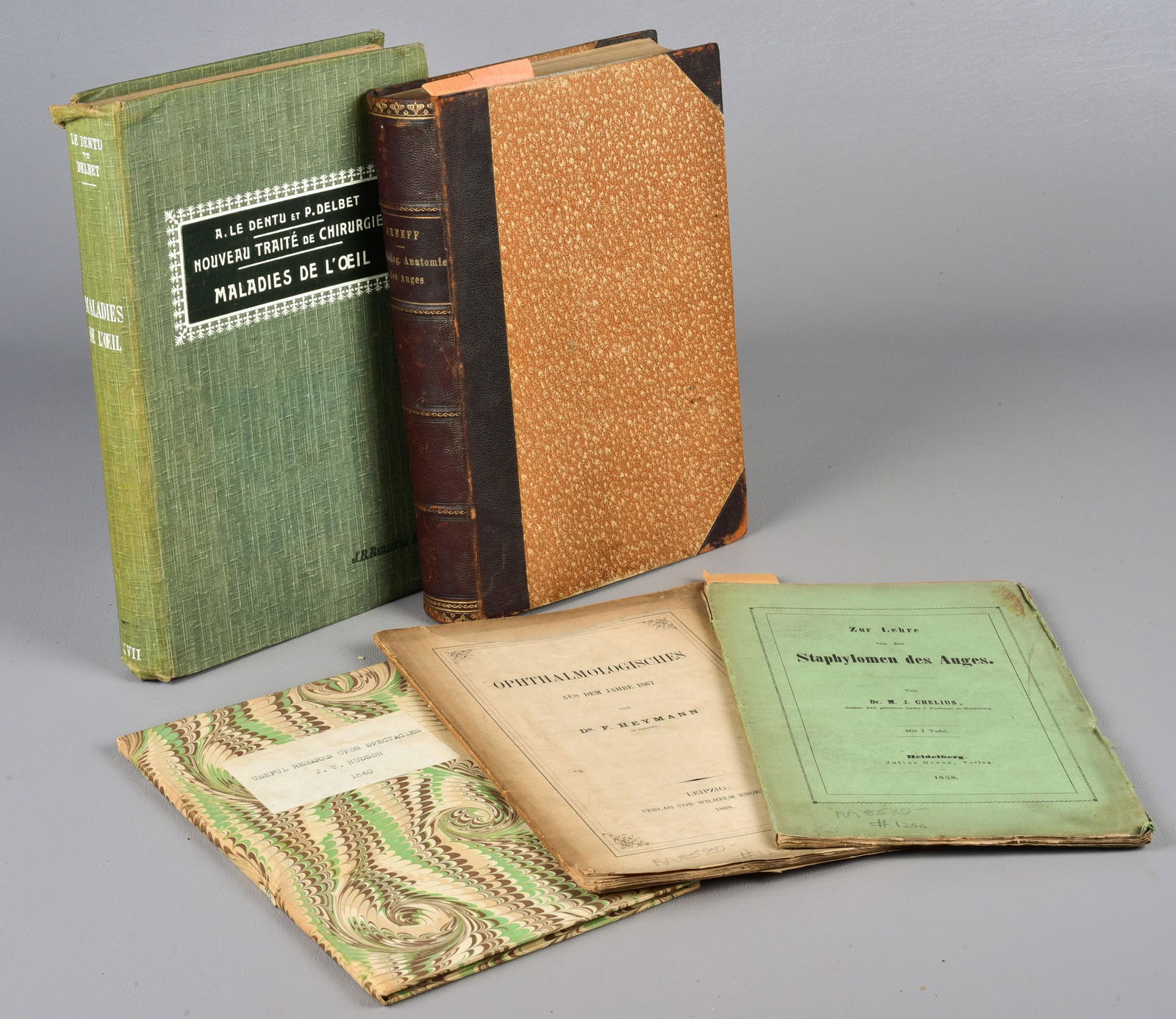 (ophthalmology interest) (5) old books on eyes (1 of 1)