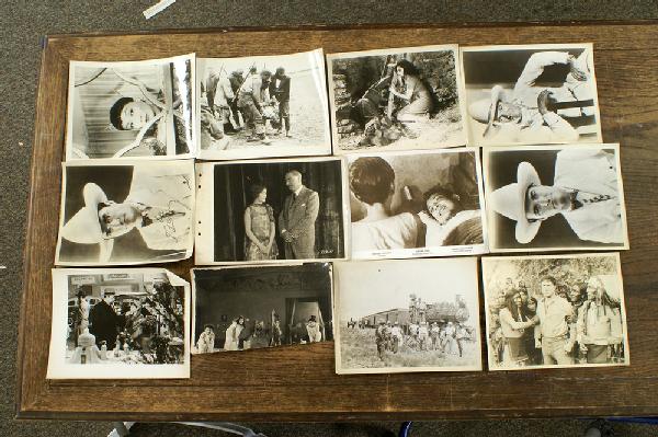 Approximately 100 8" x 10" 1920's-50's movie publi: Approximately 100 8" x 10" 1920's-50's movie publicity photos, majority are vintage some reproductions, lot includes but not limited to Gilda Gray, Marian Davies, Milton Sills, Francoise Rosay, Jean L