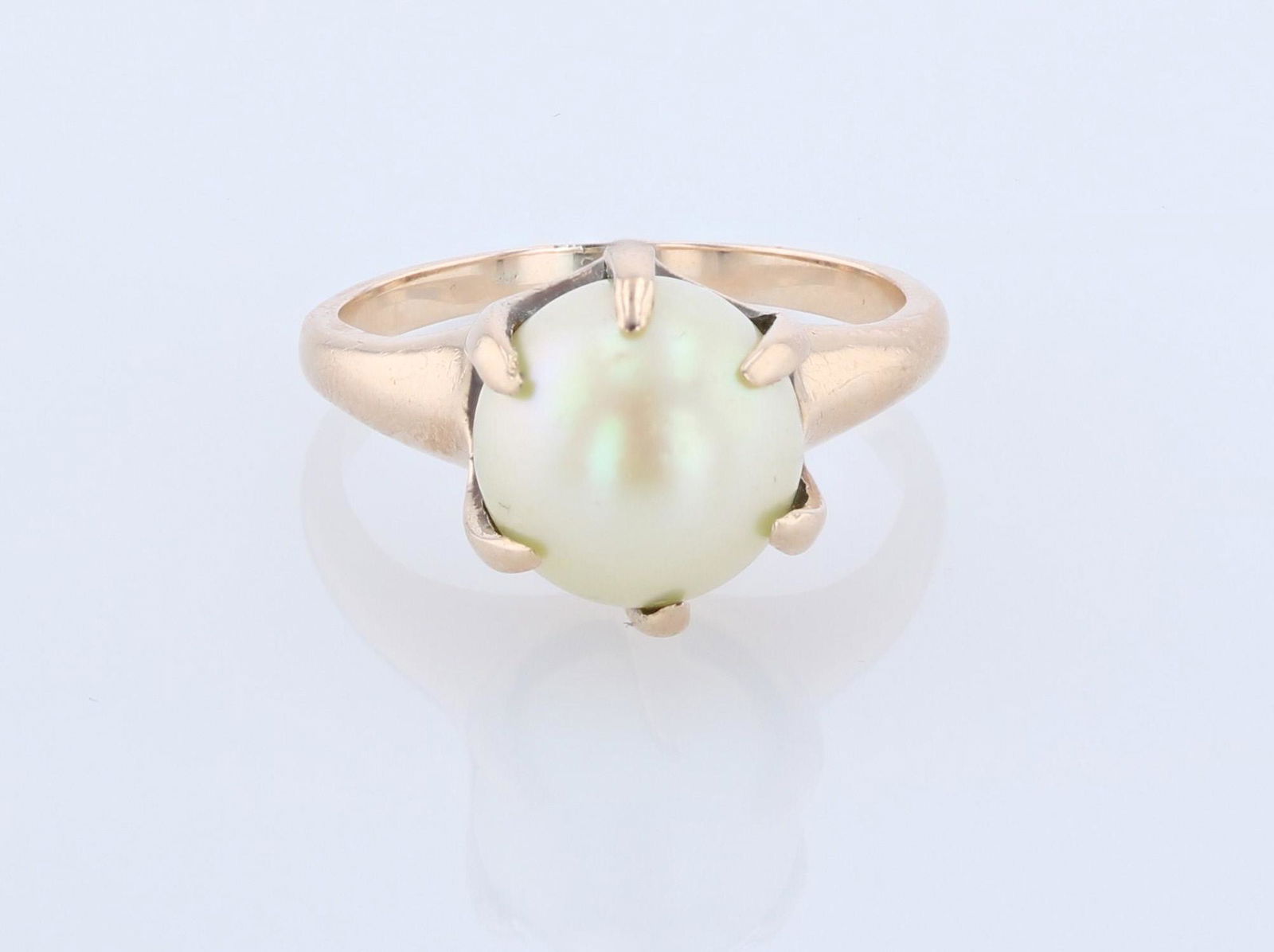 Vintage Pearl Ring (1 of 3)