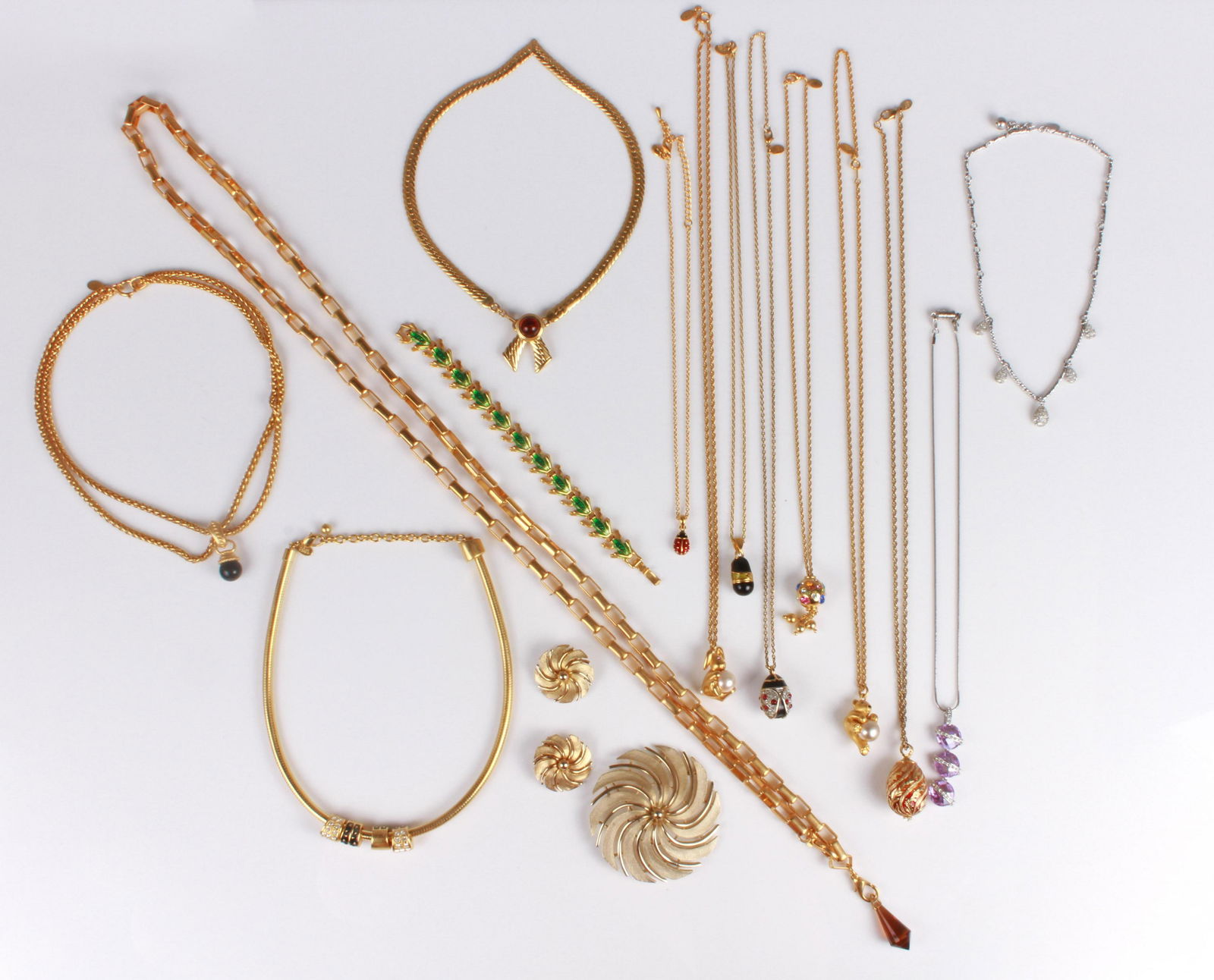 Designer Costume Jewelry (1 of 6)