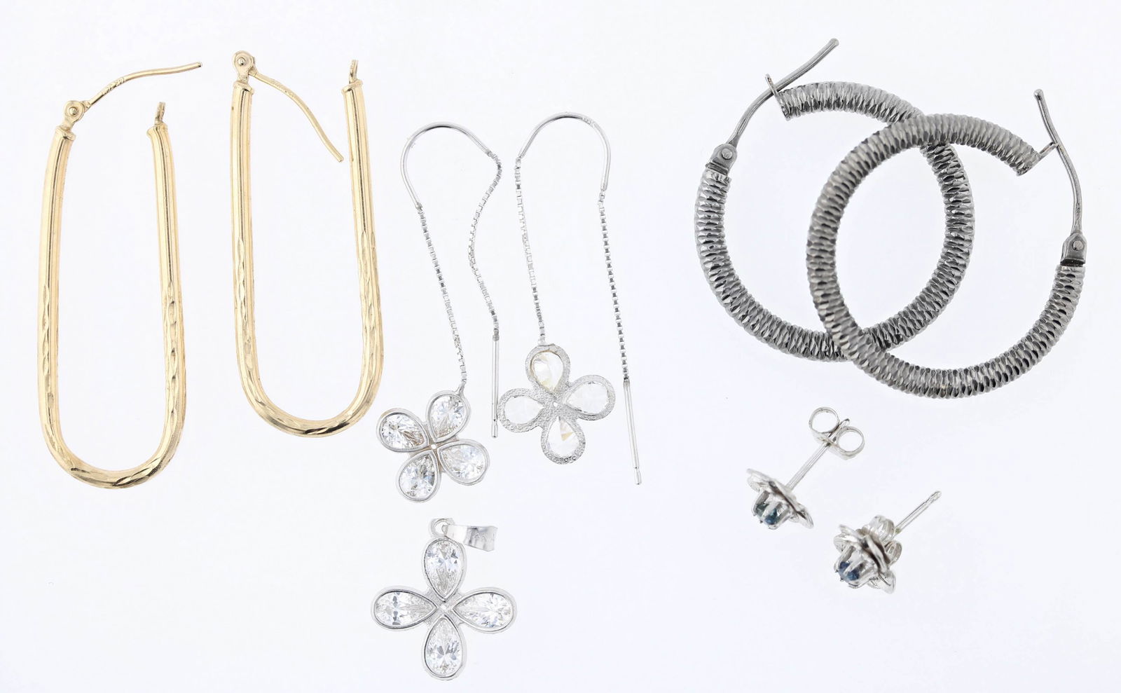 (5) Pc Gold Earring Lot (1 of 1)